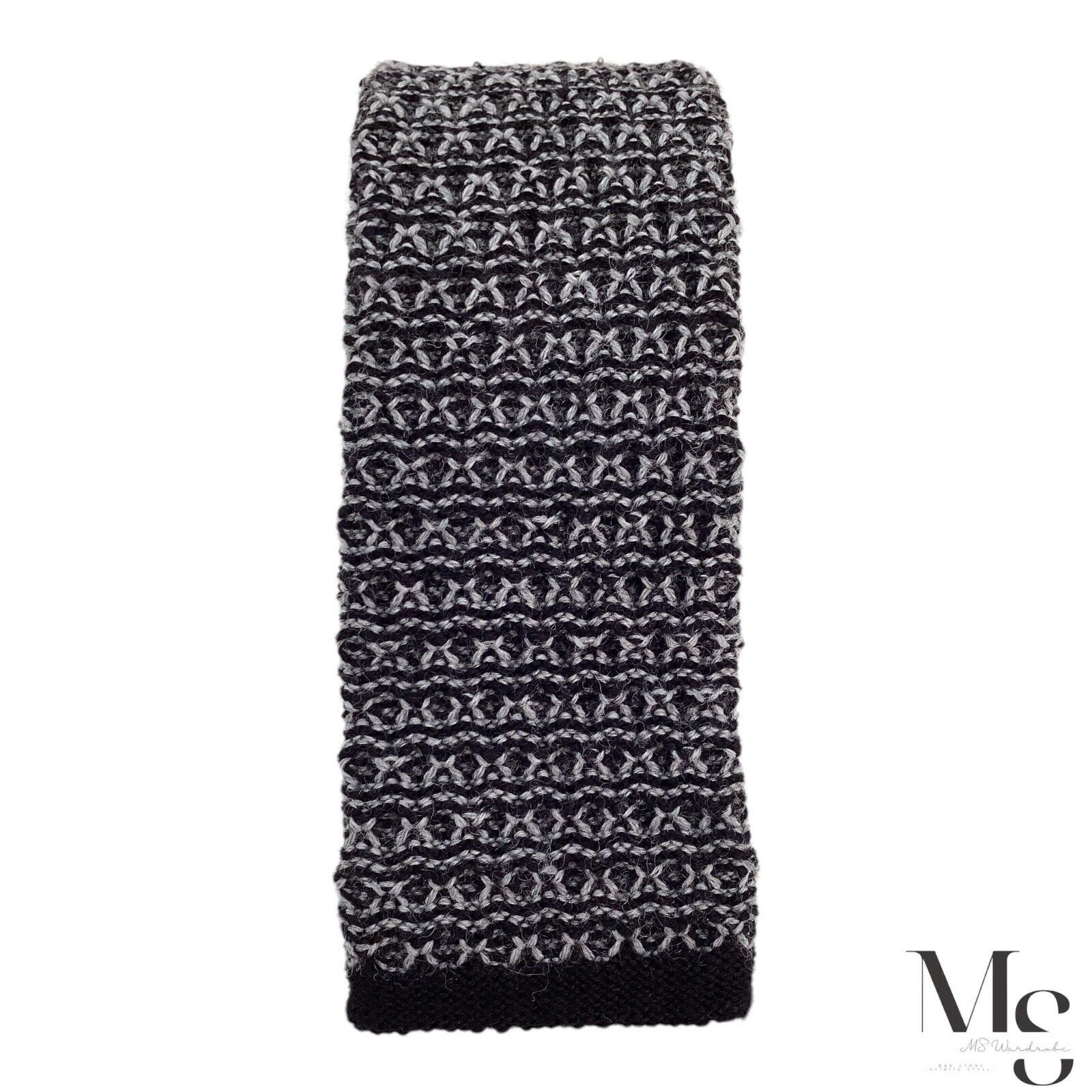 Pierre Cardin PIERRE CARDIN Black Geometric Wool Knit Tie Made In Italy W: Size ONE SIZE - 3 Thumbnail