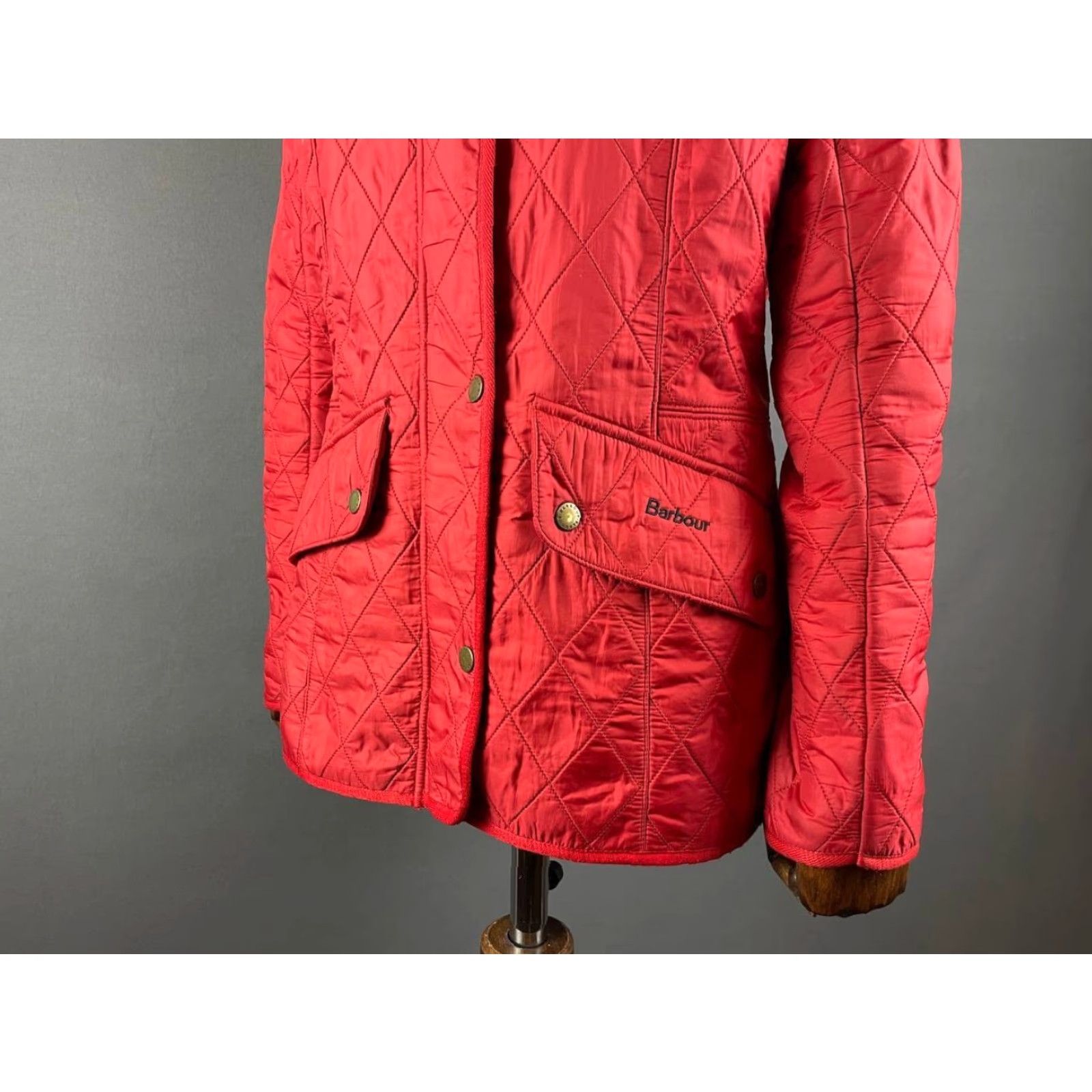 Barbour Barbour Jacket Womens Size 40 Red Long Sleeve Full Zip Pockets 40 Barbour Womens Jacket Red Long Sleeve Zip Pockets Regular Fit Adult Womens Size S / US 4 / IT 40 - 7 Thumbnail