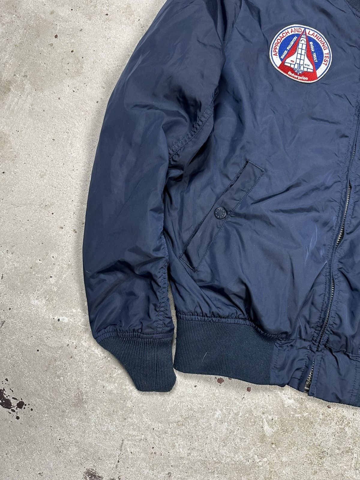 Alpha Industries Alpha Industries MA 1 TT Nasa Reversible Bomber Jacket Flyer Size US M / EU 48-50 / 2 - 5 Thumbnail