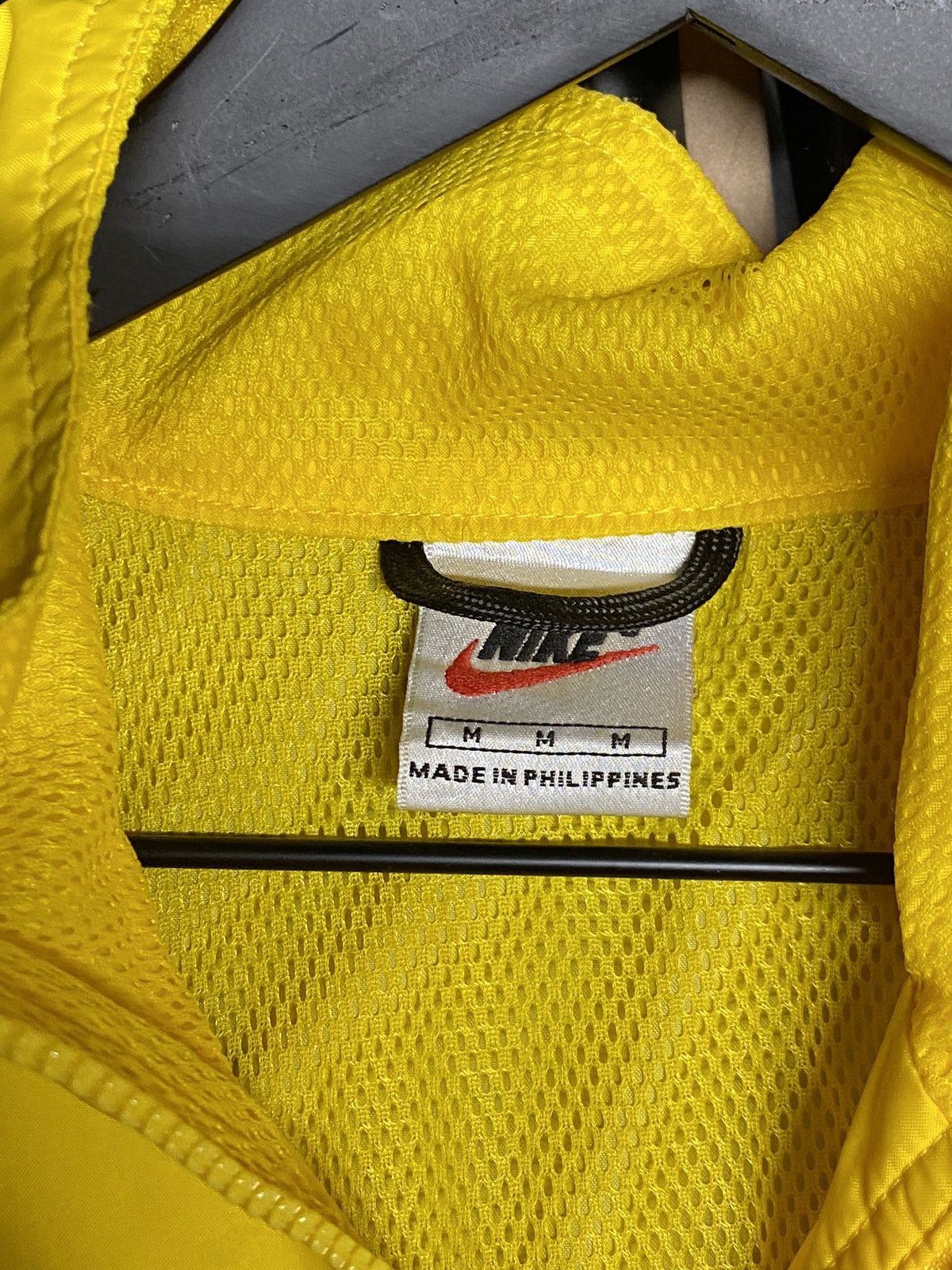 Nike 90’s Vintage Nike Yellow windbreaker Jacket Medium Size US M / EU 48-50 / 2 - 6 Thumbnail