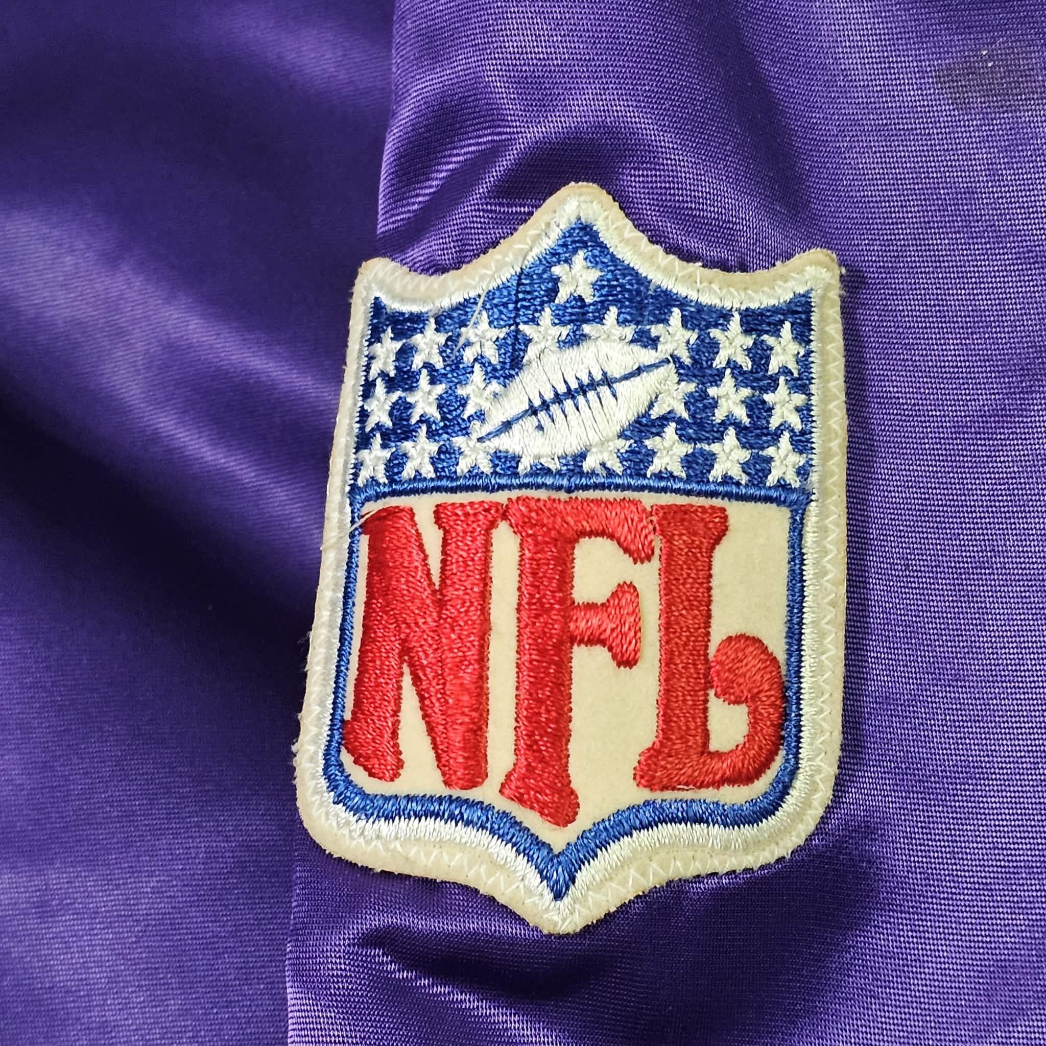 NFL Minnesota Vikings Vintage 80s Starter Satin Bomber Jacket Size US XL / EU 56 / 4 - 8 Thumbnail