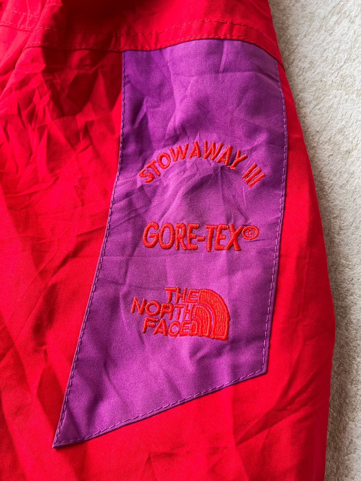 The North Face 90’s TNF Stowaway III Goretex Mountain Outdoor jacket Size US L / EU 52-54 / 3 - 11 Thumbnail