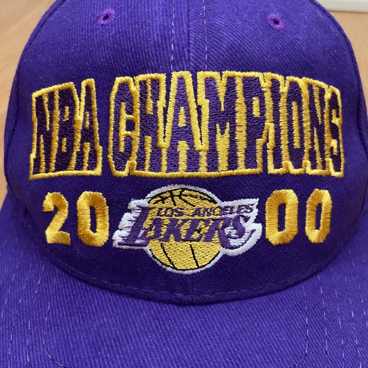 American Needle American Needle LA Lakers 2000 NBA Champions Strapback Hat Size ONE SIZE - 9 Thumbnail