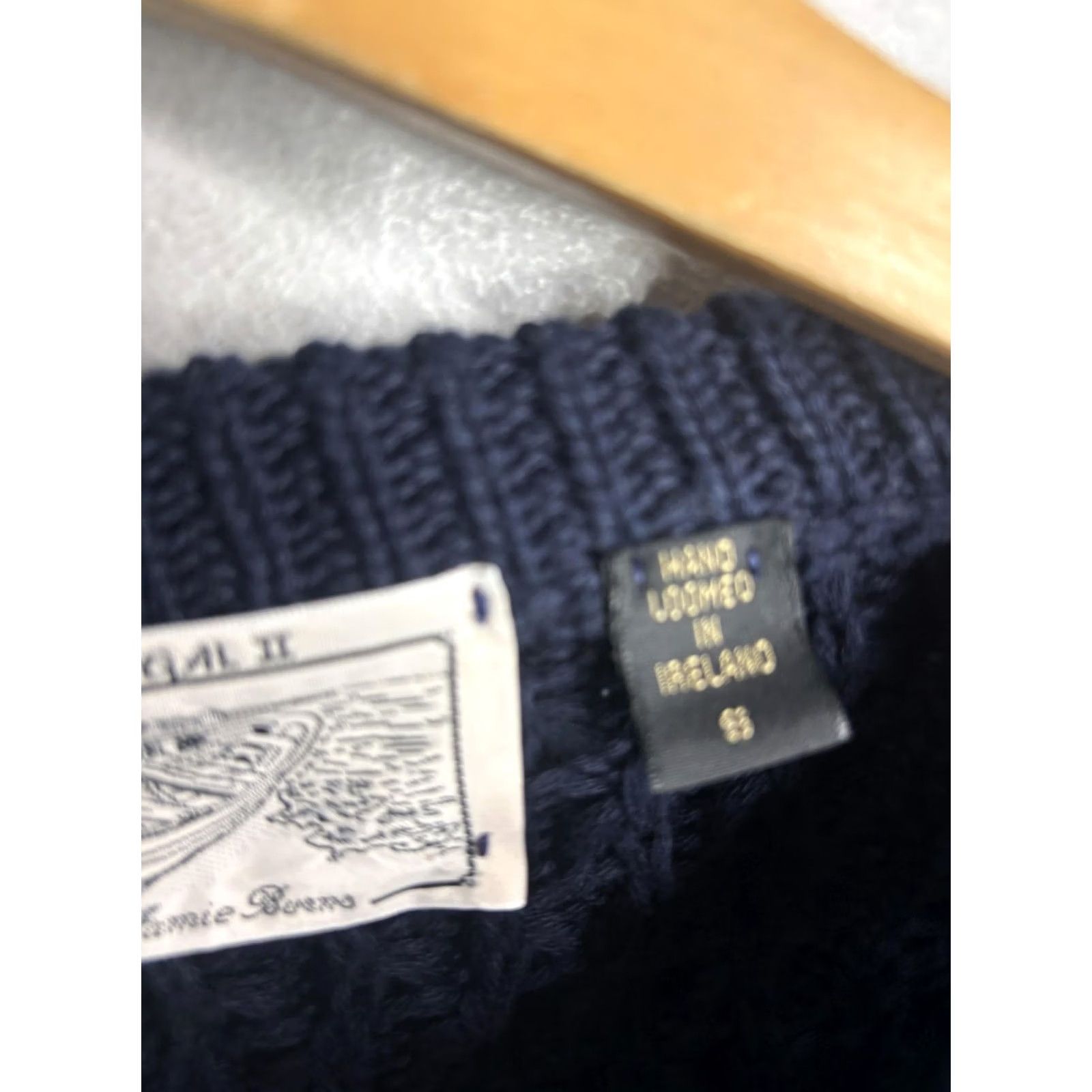 Vintage Donegal II Fisherman Aran Sweater Mens Small Navy Cream Hand Loomed Ireland Size US S / EU 44-46 / 1 - 5 Thumbnail