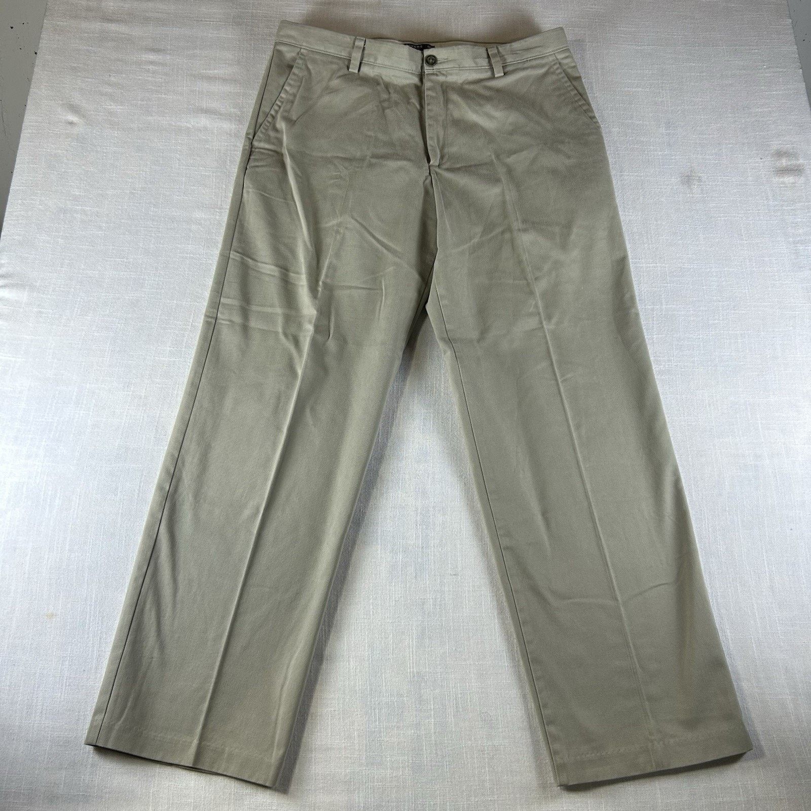 Dockers Dockers D3 Easy Care Flat Front Casual Pants Men’s 36x32 Size US 36 / EU 52 - 1 Thumbnail