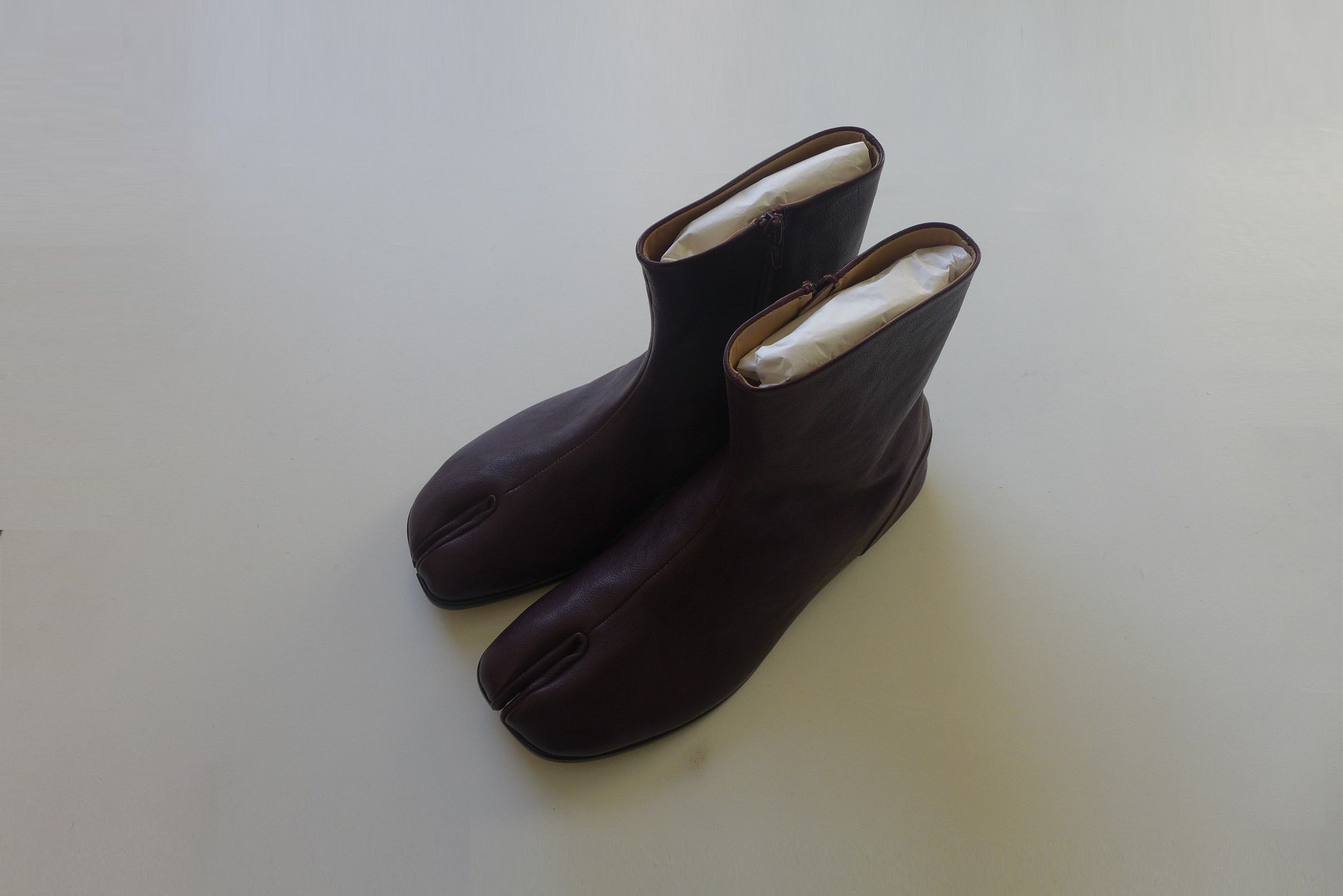 Maison Margiela Margiela Tabi Ankle Boots - Burgundy Camel Leather Size US 11 / EU 44 - 5 Thumbnail