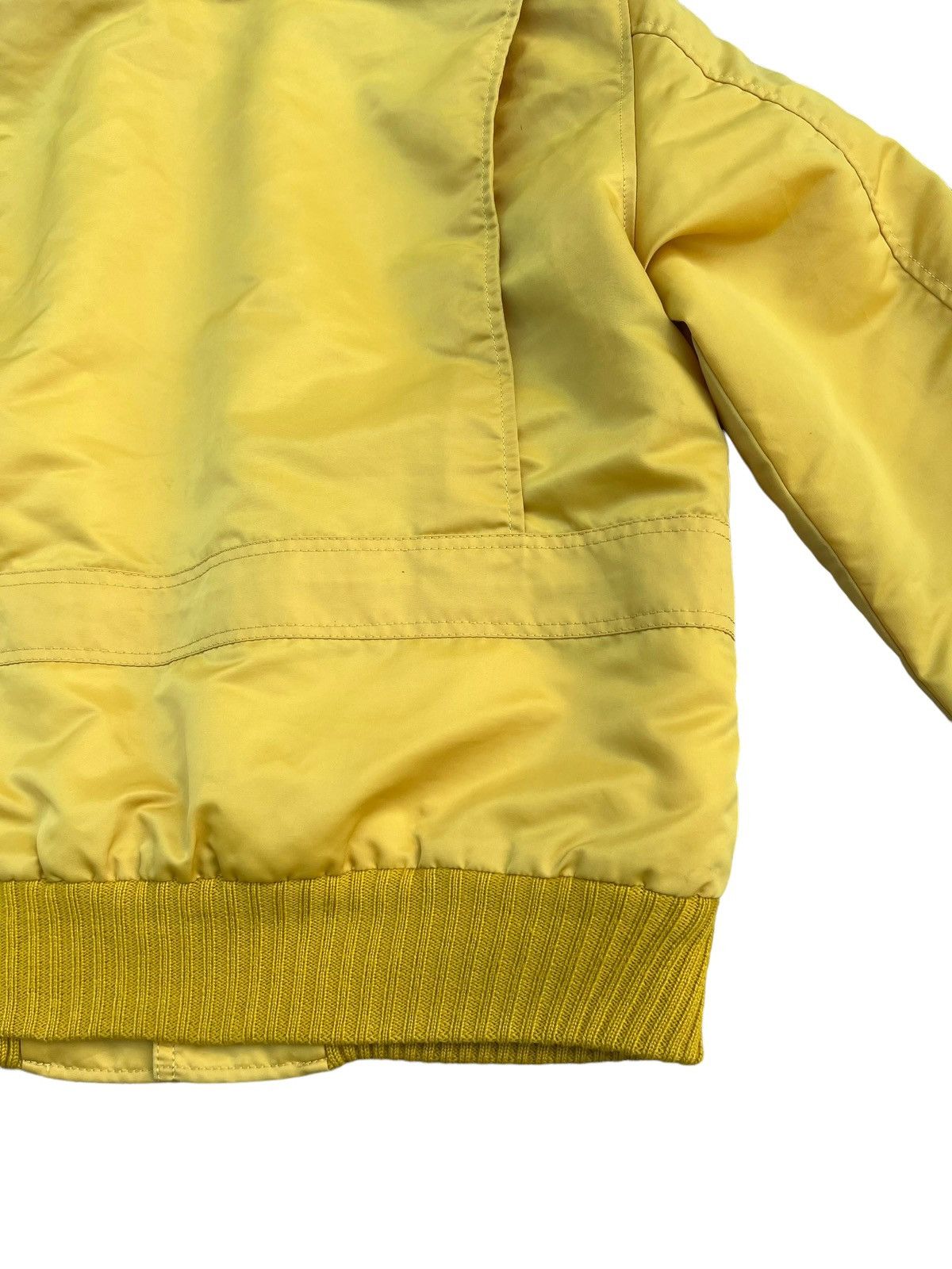 Vintage × Wrangler Vintage 80s WRANGLER Quilt Lining Yellow Nylon Bomber Jacket Size US M / EU 48-50 / 2 - 10 Thumbnail