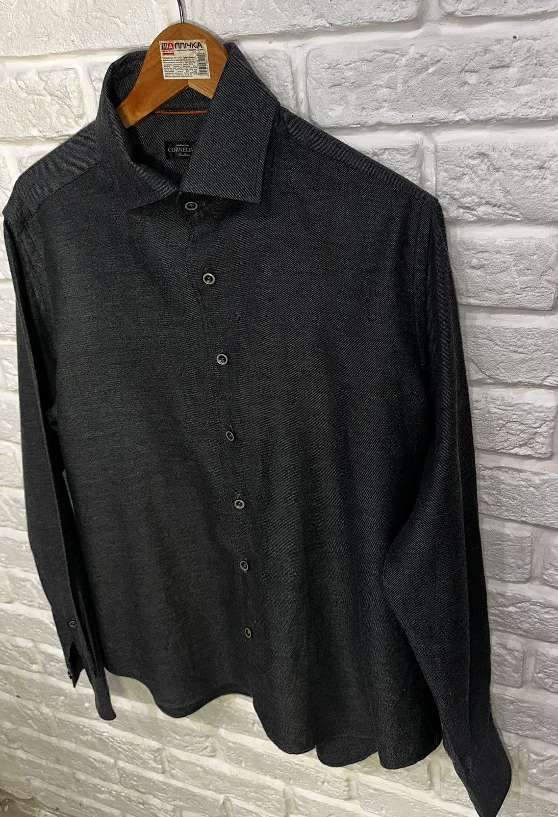 Corneliani Corneliani Id Shirt 16/41 Size US M / EU 48-50 / 2 - 6 Thumbnail