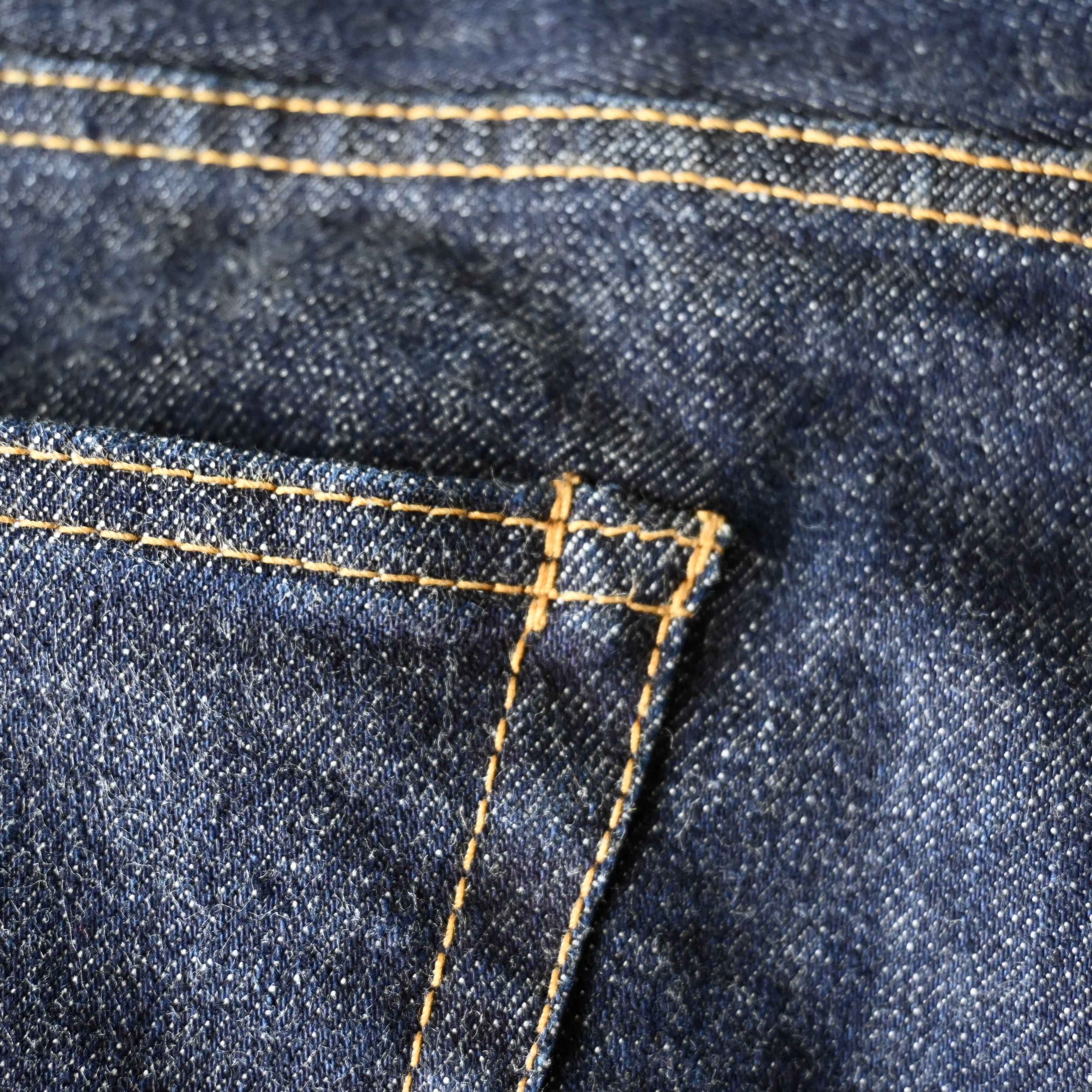 Beams Plus BEAMS Plus tapered straight leg stretch indigo denim jeans Size US 35 - 11 Thumbnail