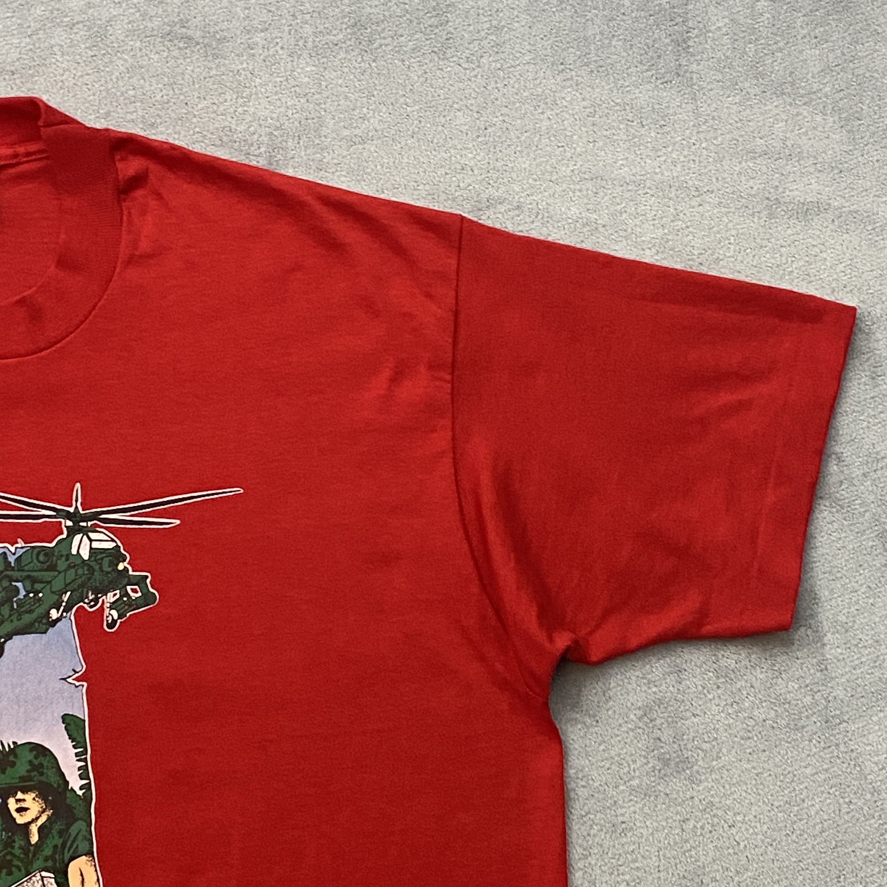 Vintage 80s US ARMY VIETNAM T Shirt MY DAUGHTER WEARS COMBAT BOOTS Size US XXL / EU 58 / 5 - 6 Thumbnail