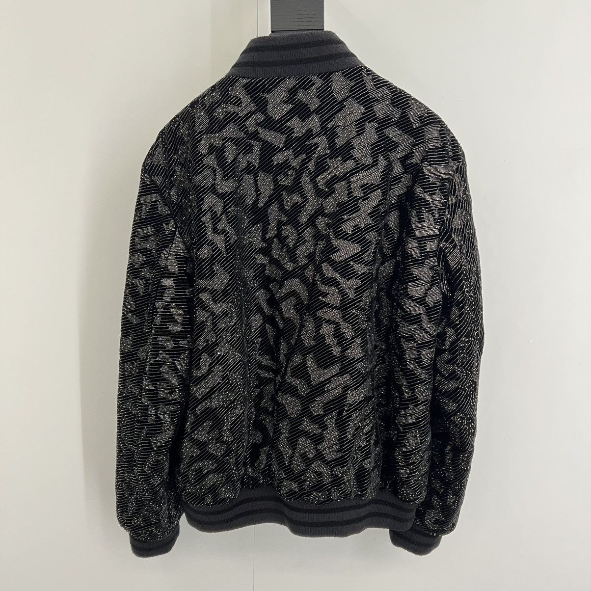 Saint Laurent Paris Saint Laurent Embellished Jacket in Medium Size US M / EU 48-50 / 2 - 3 Thumbnail