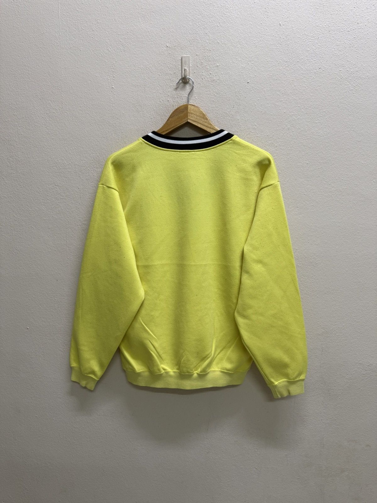 Mizuno Vintage 90s Mizuno Embroidery Logo Vneck Sweatshirt Size US M / EU 48-50 / 2 - 16 Thumbnail