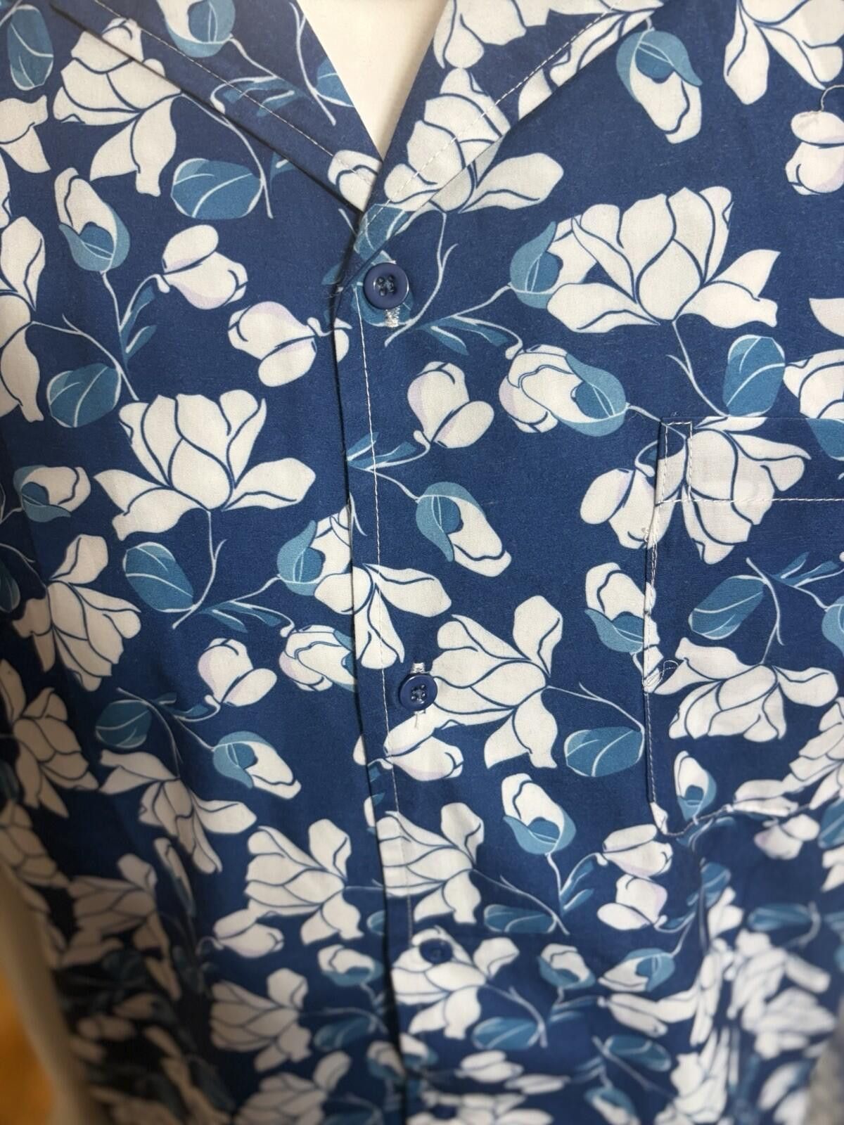 Other Men’s Casual Hawaiian Button Down Shirt XL Size US XL / EU 56 / 4 - 4 Thumbnail