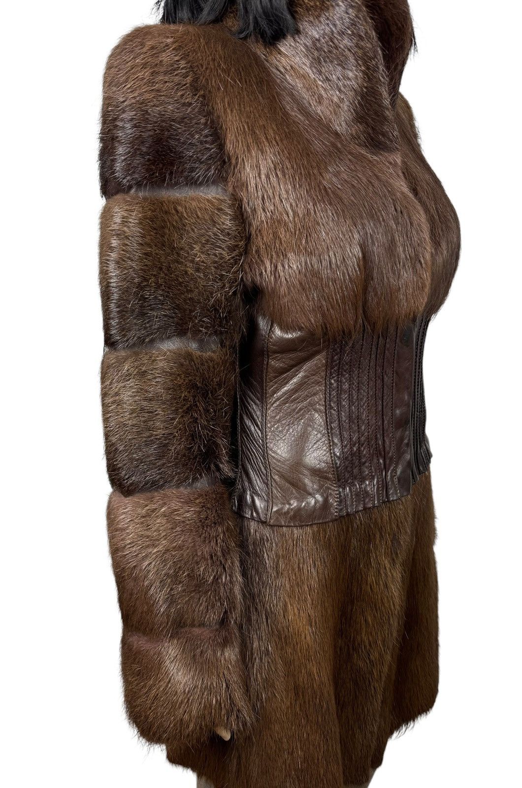 Designer × Genuine Leather Maryna Yaroslavskaya Real Fur Nutria Leather Coat size S Size S / US 4 / IT 40 - 5 Thumbnail