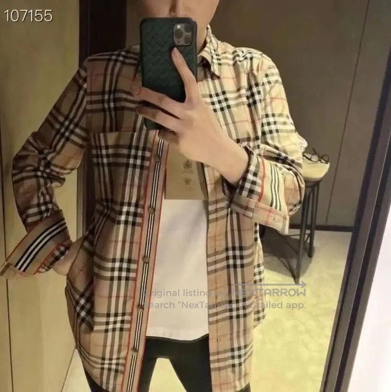 Burberry Burberry Spring Autumn Khaki Check Shirt. Size US S / EU 44-46 / 1 - 3 Thumbnail
