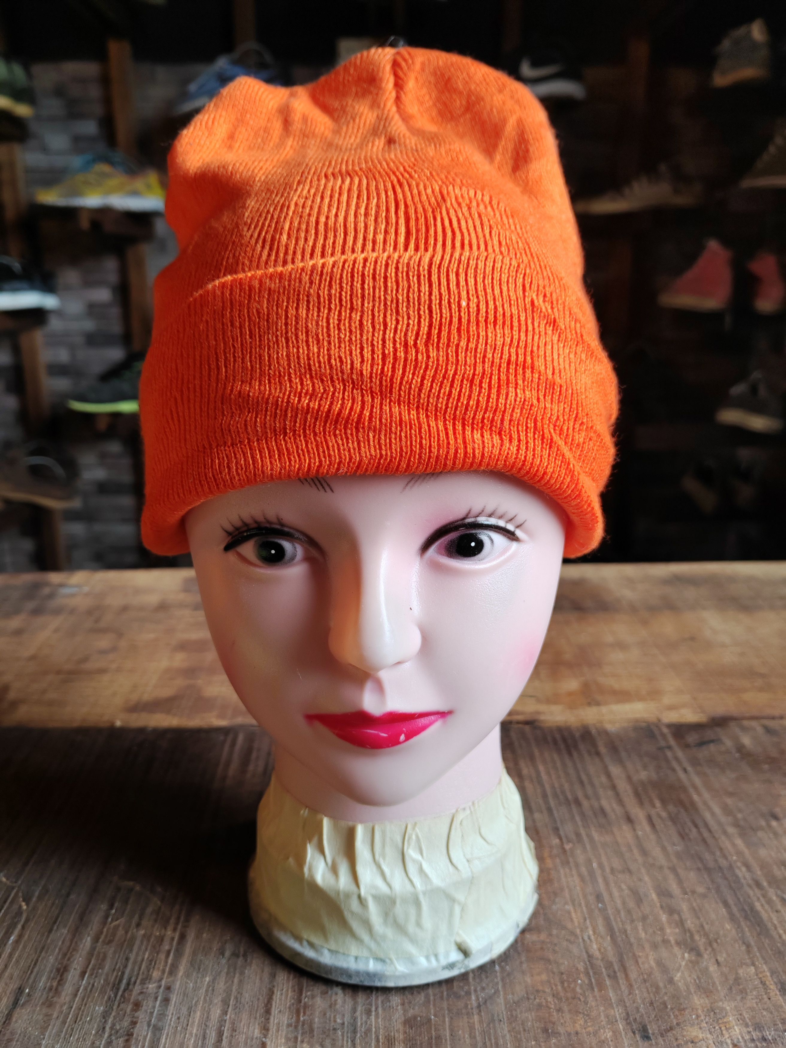 Japanese Brand Vintage Plain Japanese Beanie Snowcap Size ONE SIZE - 1 Thumbnail