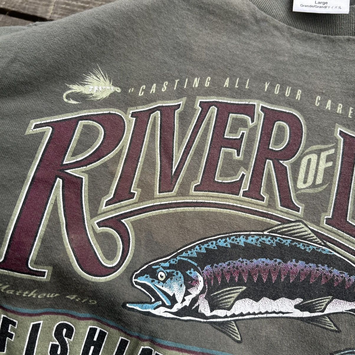 Vintage Vintage 90s River Of Life Fishing Religious Jesus T Shirt Size US L / EU 52-54 / 3 - 7 Thumbnail
