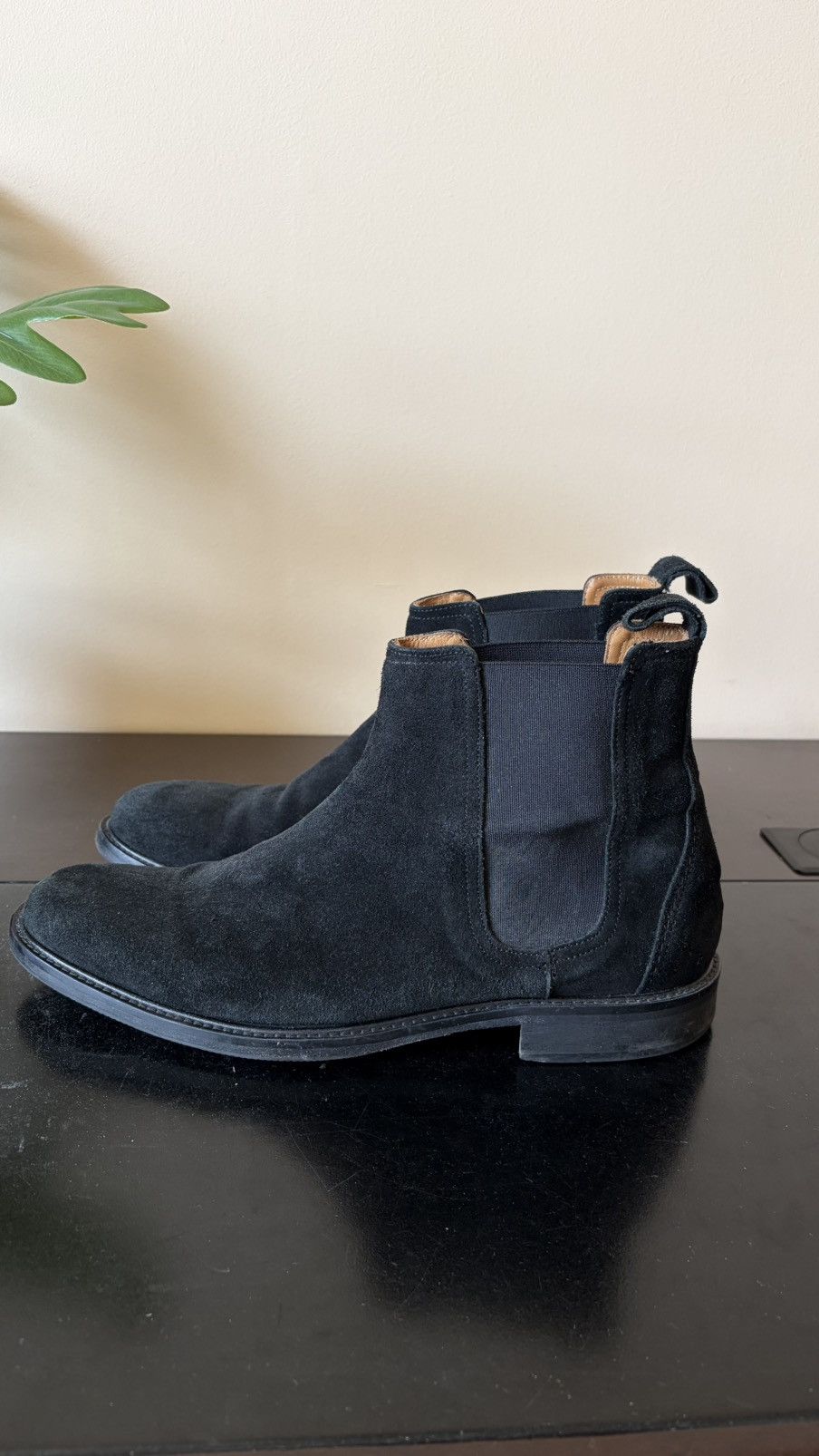 Barneys New York Barneys New York Black Suede Chelsea Boots – Size 8 Size US 8 / EU 41 - 5 Thumbnail