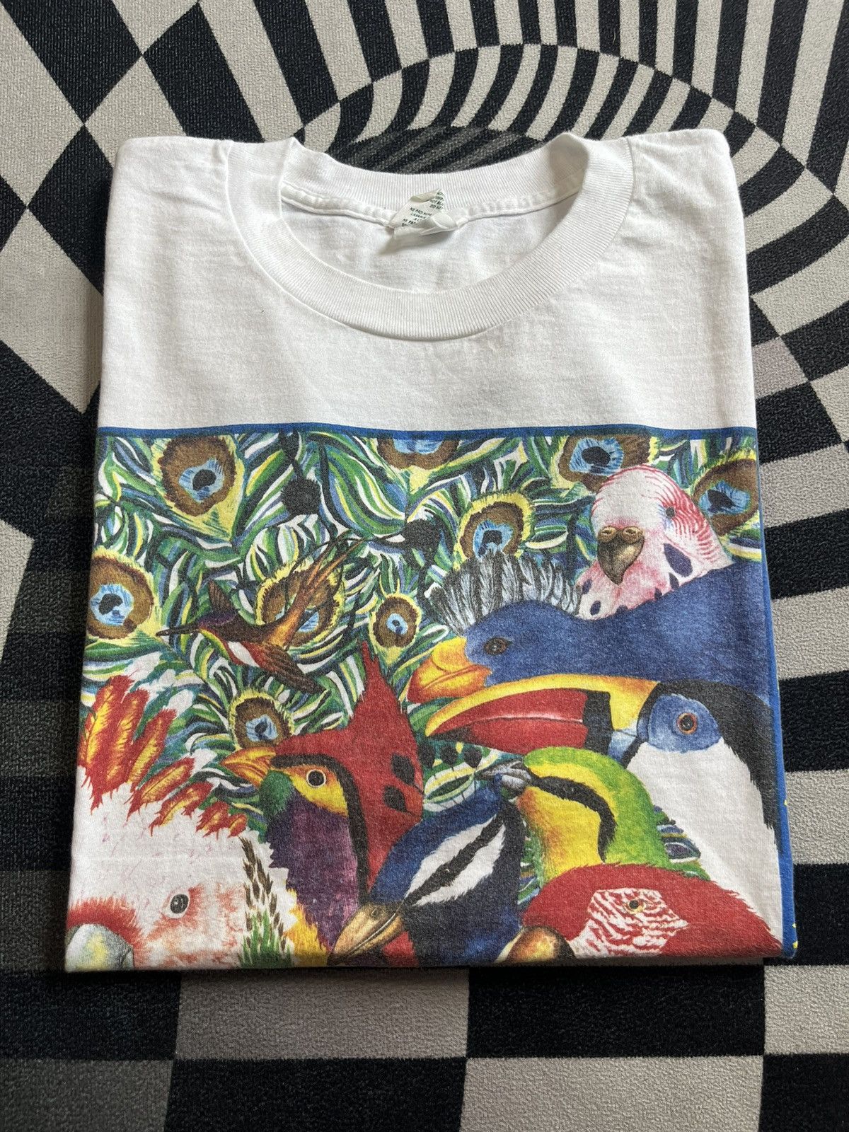 Arts & Science Vintage SAVE the Rainforest Alliance 90’s Artwork Tshirt Size US XL / EU 56 / 4 - 1 Thumbnail