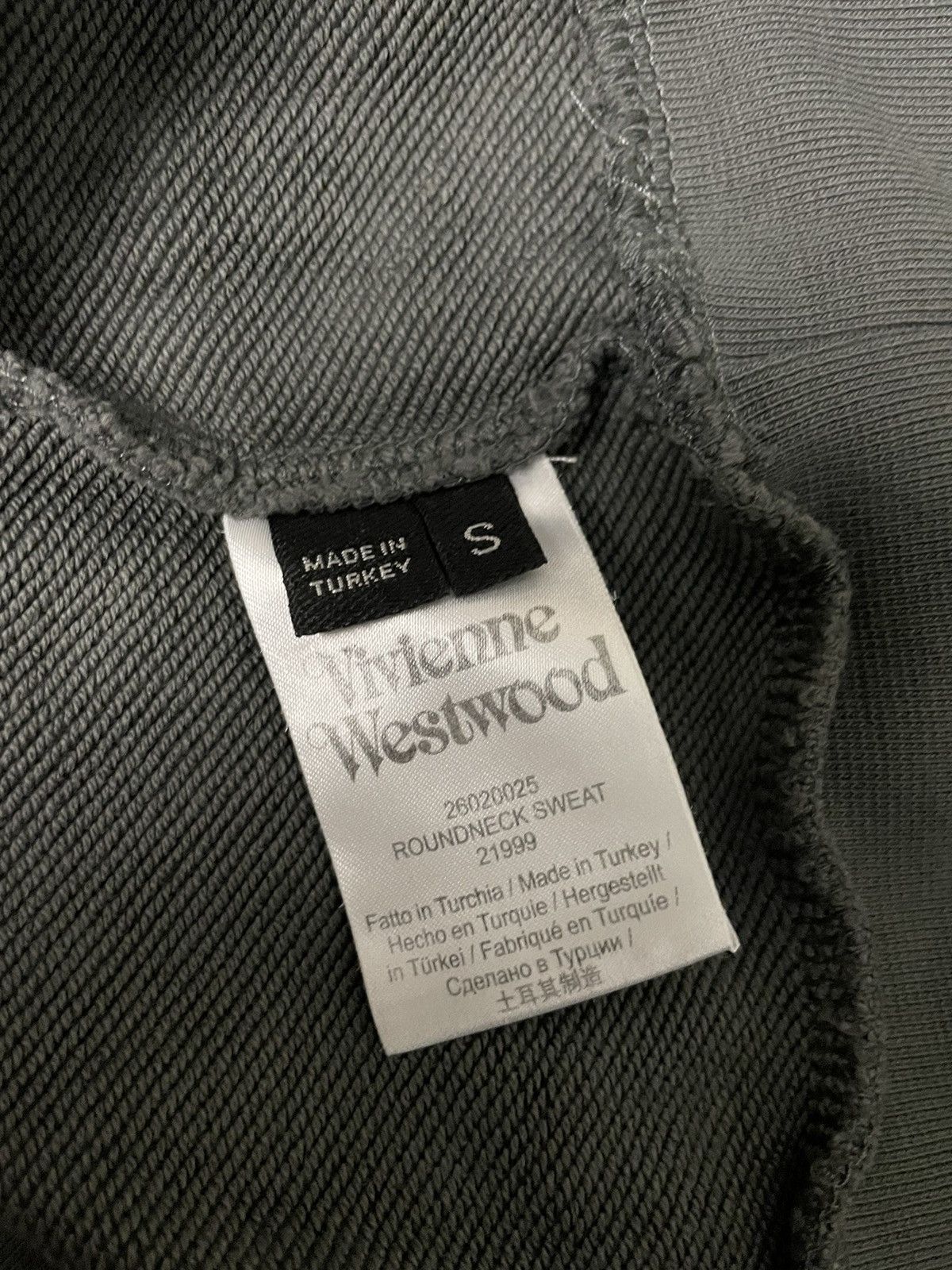 Vivienne Westwood Vintage Vivienne Westwood Sweatshirt Orb Logo Basic Pullover Size US S / EU 44-46 / 1 - 5 Thumbnail