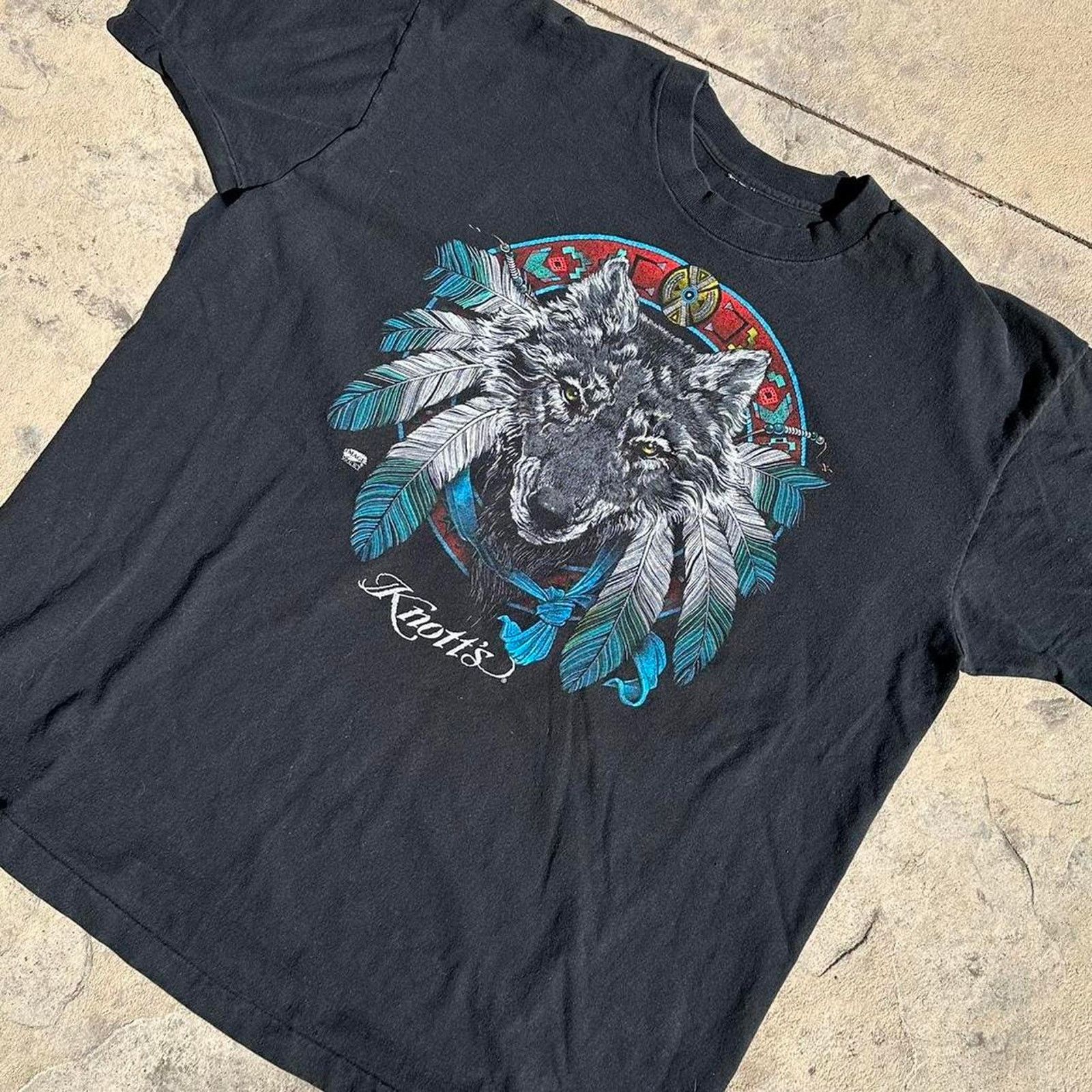 Vintage Vintage 90s tribal wolf tee Size US XL / EU 56 / 4 - 1 Thumbnail