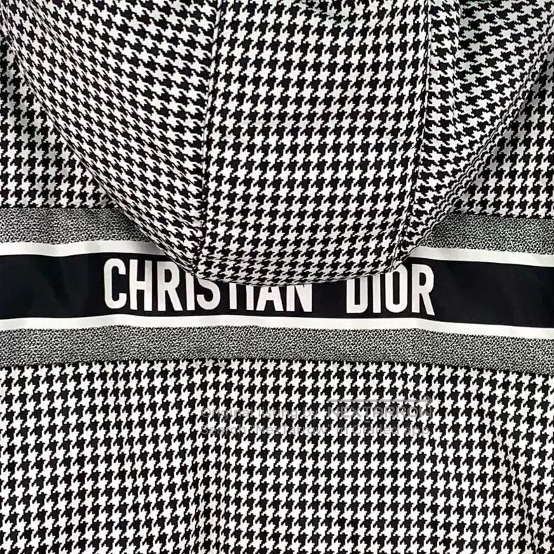 Dior Dior Black and white color-blocked checkered hooded zipper Size M / US 6-8 / IT 42-44 - 5 Thumbnail