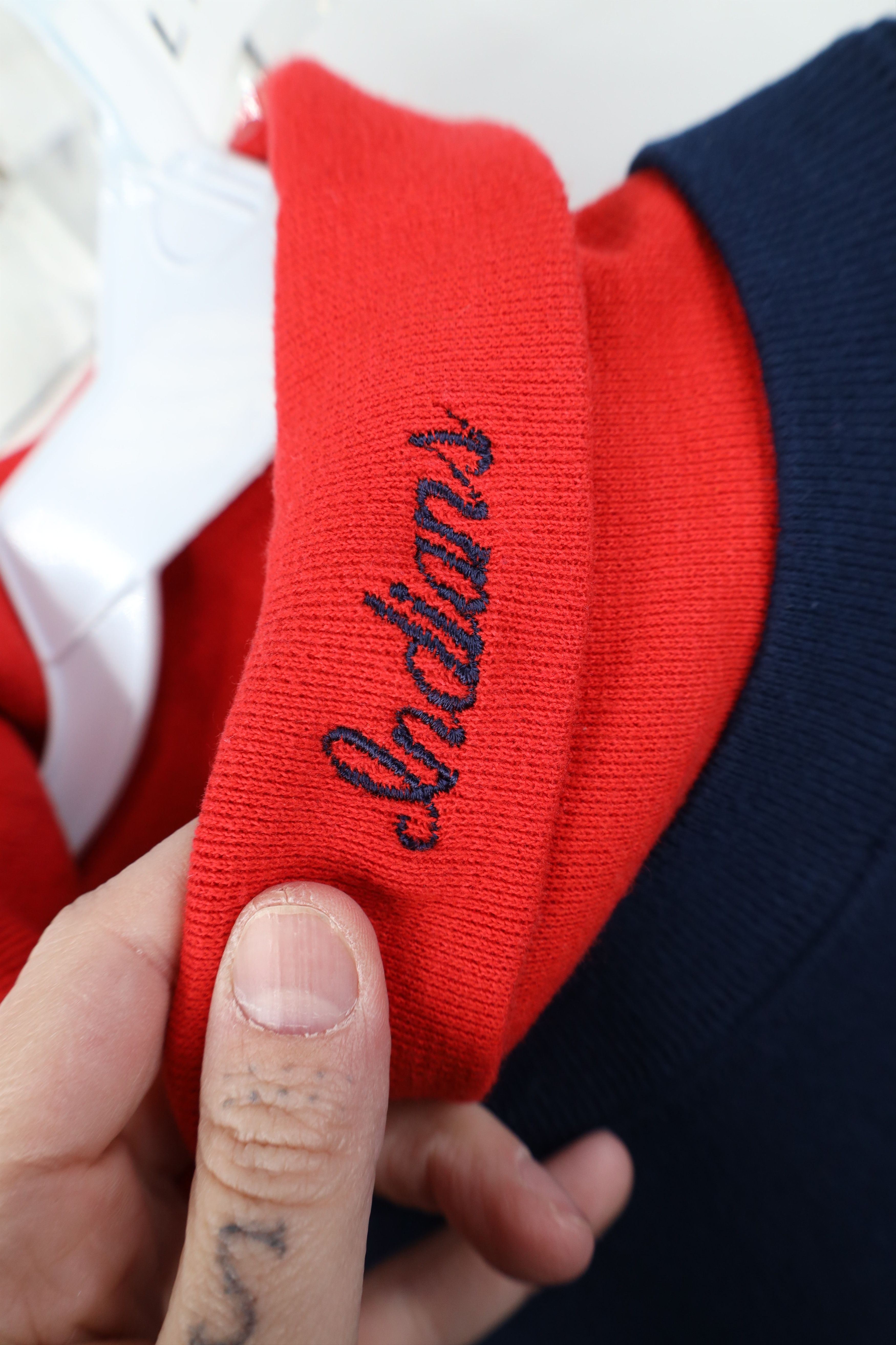 Vintage Vintage 90s Indians Baseball Turtleneck Sweatshirt USA Size US L / EU 52-54 / 3 - 5 Thumbnail