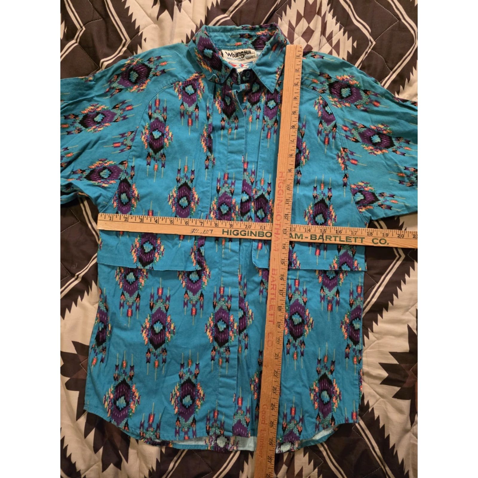 Wrangler VINTAGE Wrangler Western Apparel Women's Rodeo Aztec Button Up Turquoise Medium Shirt Womens 1990s Cotton Western Size S / US 4 / IT 40 - 6 Thumbnail