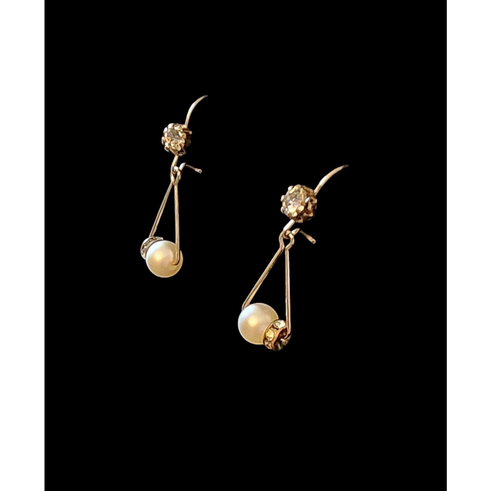 Other 12kt gold filled pearlescent bead & rhinestones earrings. Size ONE SIZE - 6 Thumbnail
