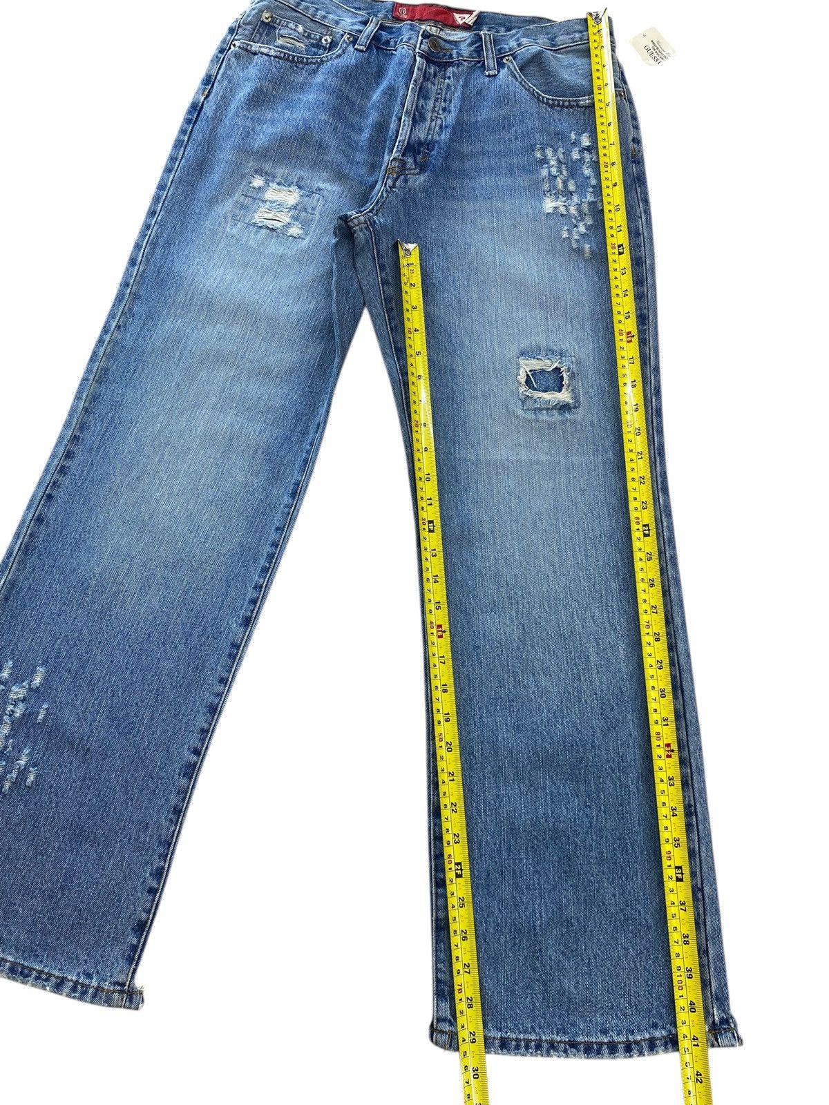 Guess Guess Faded Blue Wash Distressed Style Straight Leg Jean Size US 32 / EU 48 - 8 Thumbnail