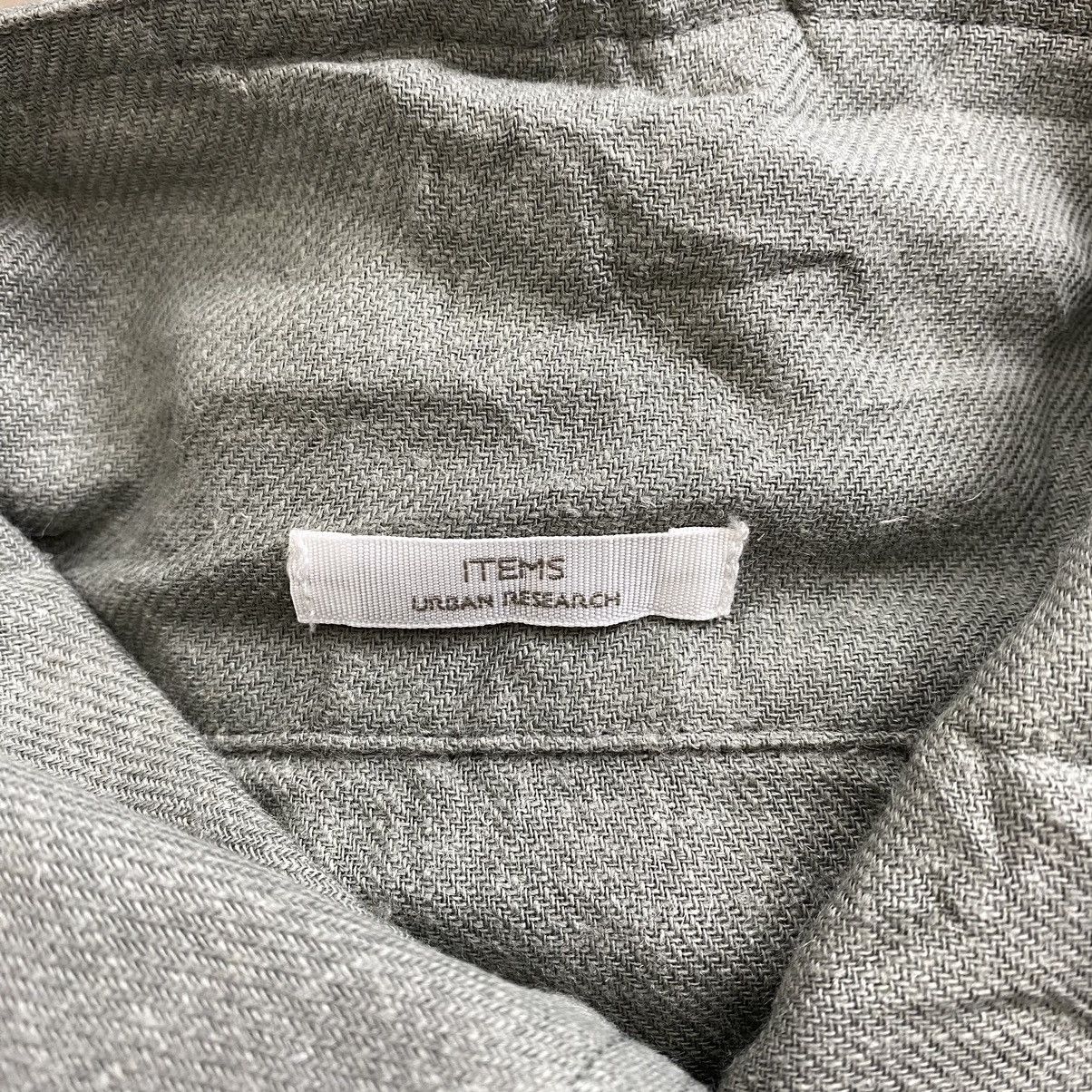 URBAN RESEARCH DOORS ITEMS By URBAN RESEARCH Utility Army Multi Pockets Grey Coat Size US M / EU 48-50 / 2 - 3 Thumbnail