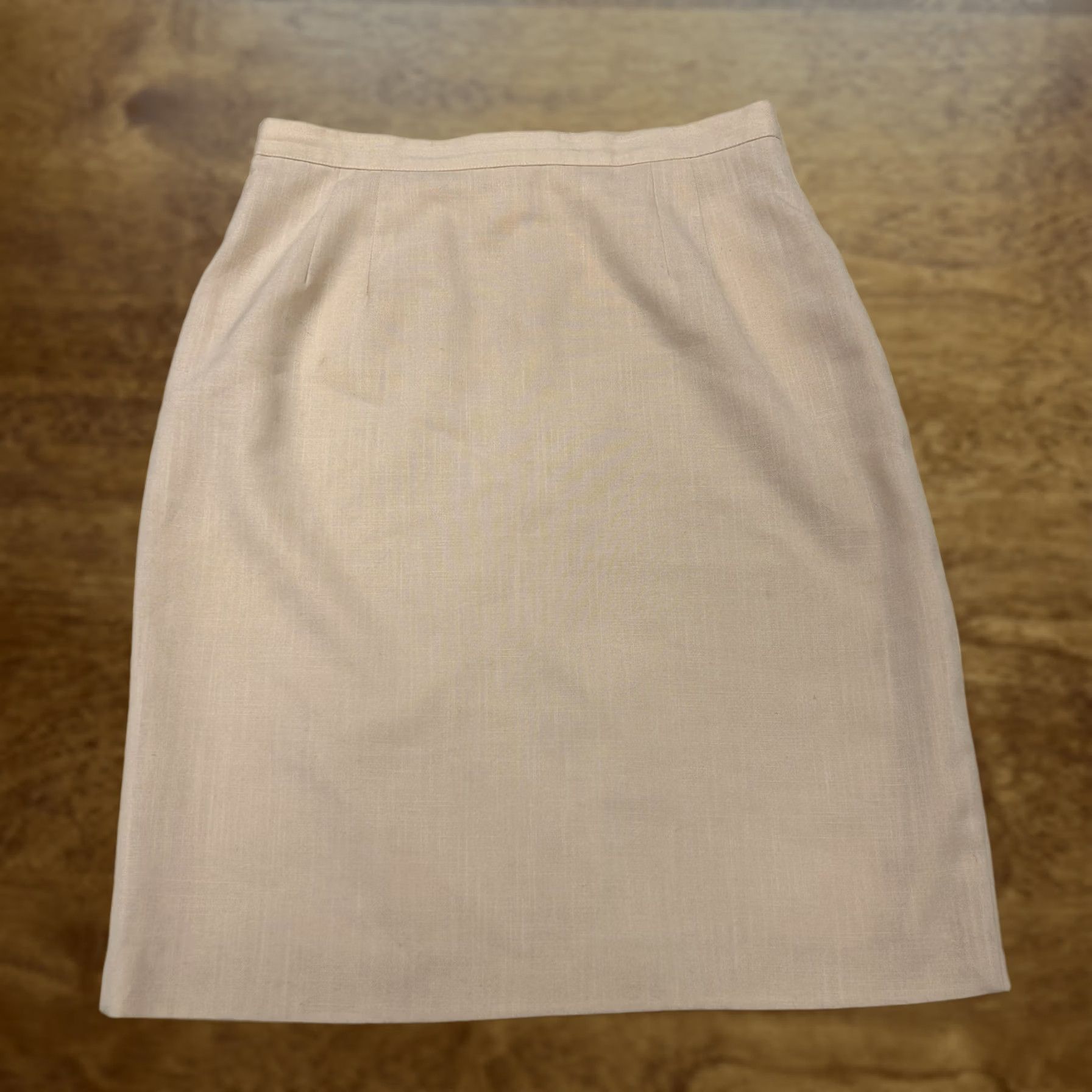 Vintage VINTAGE Isaac Hazan Skirt Womens 16 Beige Solid Pencil Knee Length Lined Work Size 38" / US 16 / IT 52 - 1 Thumbnail