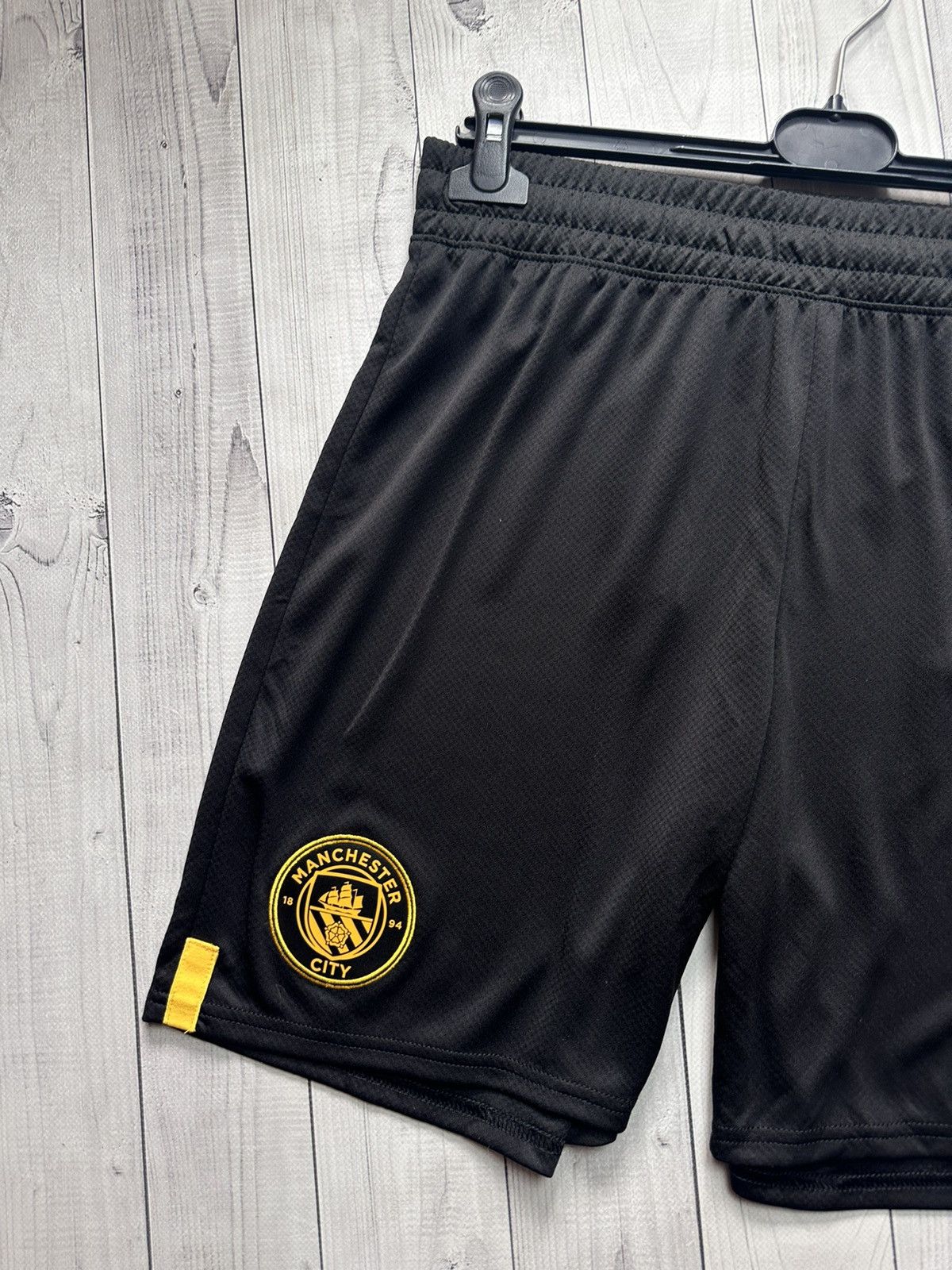 Puma × Vintage Vintage puma Manchester City soccer shorts black M Size US 32 / EU 48 - 2 Thumbnail