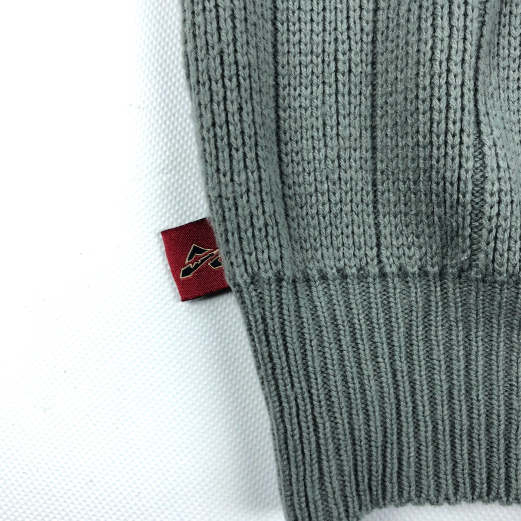 Avirex VINTAGE Avirex Sweater Vest Mens L Preppy Tennis Sleeveless Gray V-Neck Twotone Knit Shirt Size US L / EU 52-54 / 3 - 4 Thumbnail