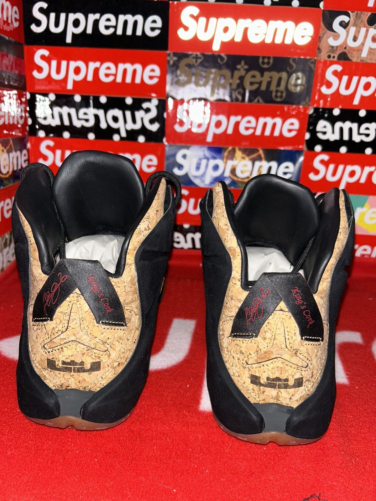 Nike Nike Lebron 12 EXT Cork 768829-100 13 w/ NEW MATCHING SOCKS Size US 13 / EU 46 - 4 Thumbnail