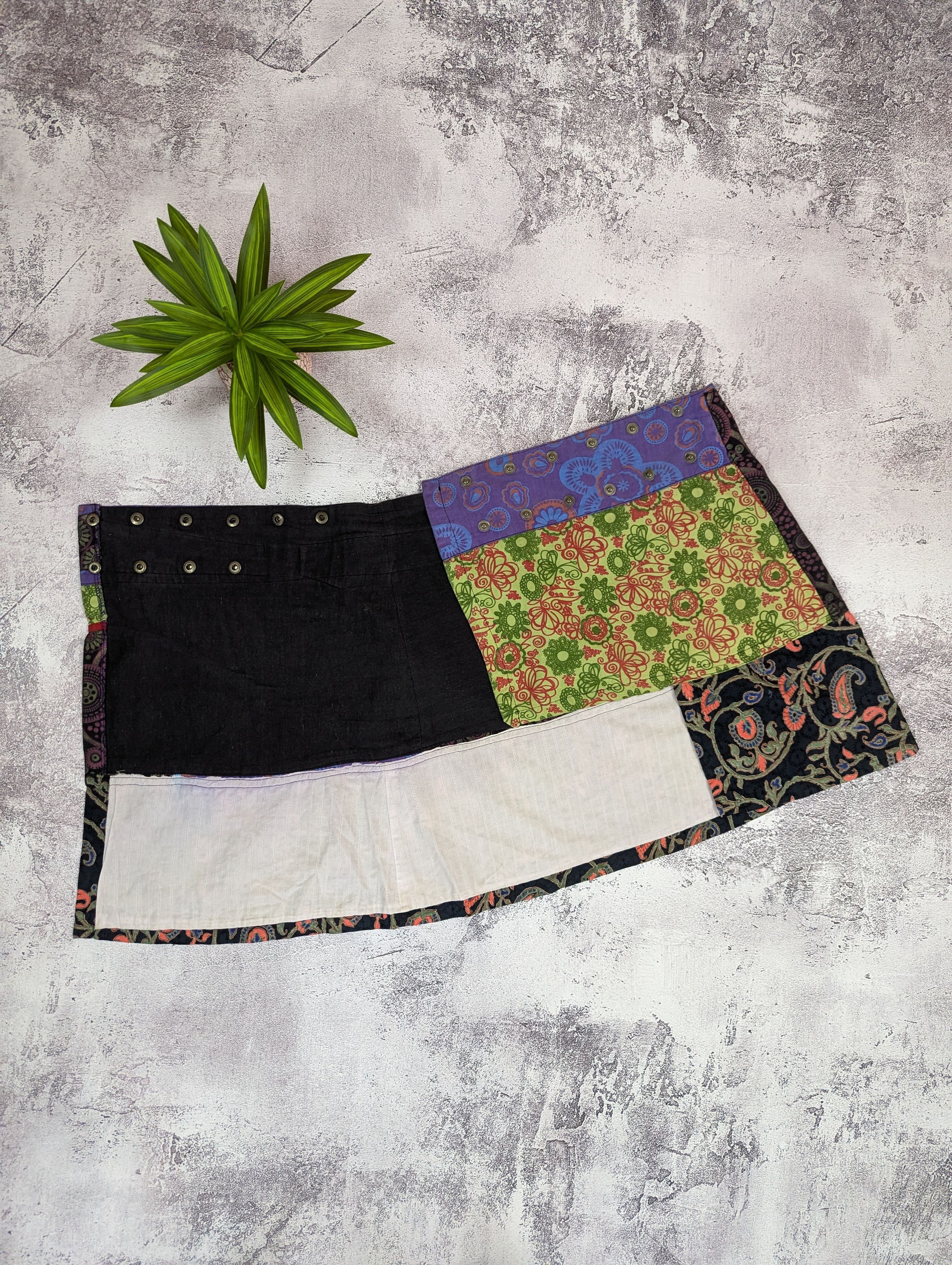 Japanese Brand VTG Japanese Patchwork Wrap Skirt Boho Fairy M/L Size 31" - 7 Thumbnail