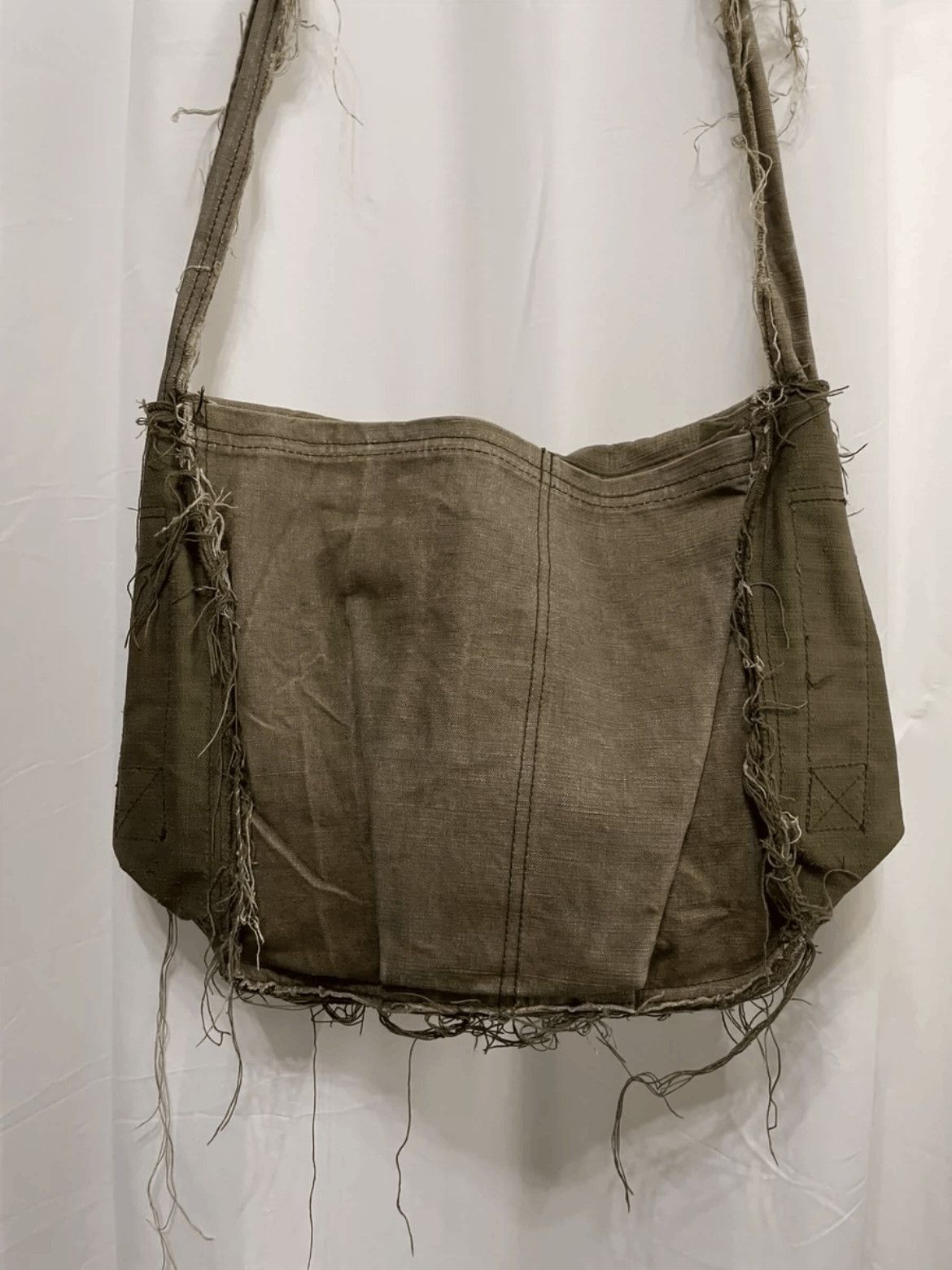 Comme des Garcons Comme Des Garcons Shirt Distressed Messager Bag Size ONE SIZE - 3 Thumbnail