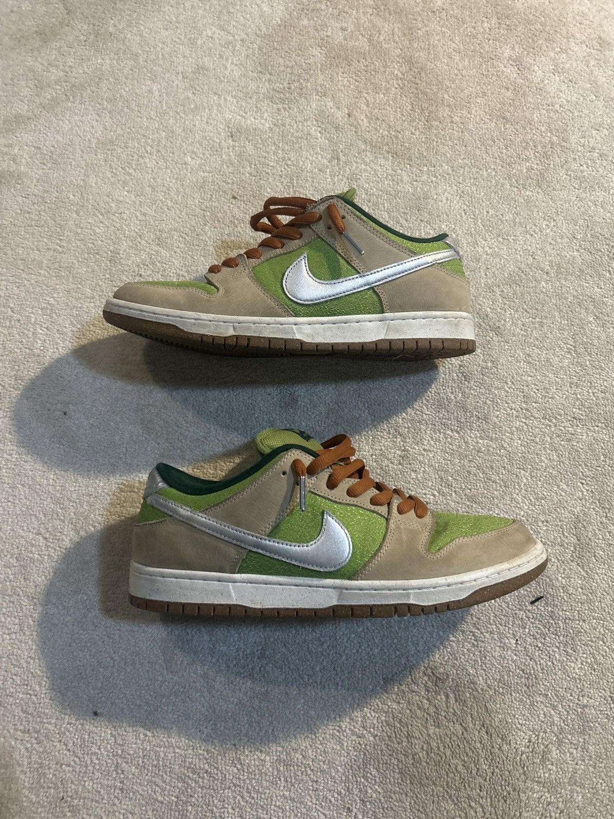 Nike SB SB Dunks Size US 10.5 / EU 43-44 - 1 Thumbnail
