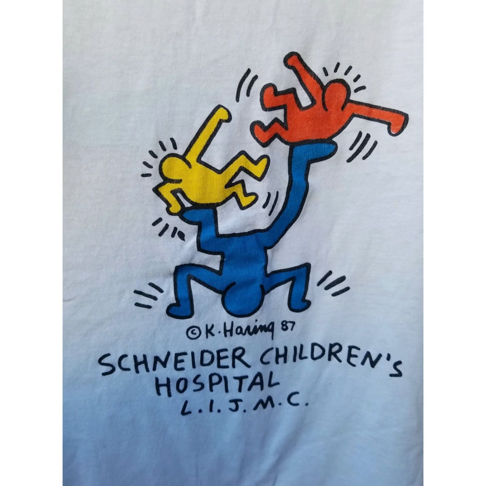 Vintage Keith Haring SCHNEIDER CHILDREN'S Hospital shirt 1980s White Cotton Graphic Tee S Men/Women? Size US S / EU 44-46 / 1 - 2 Thumbnail