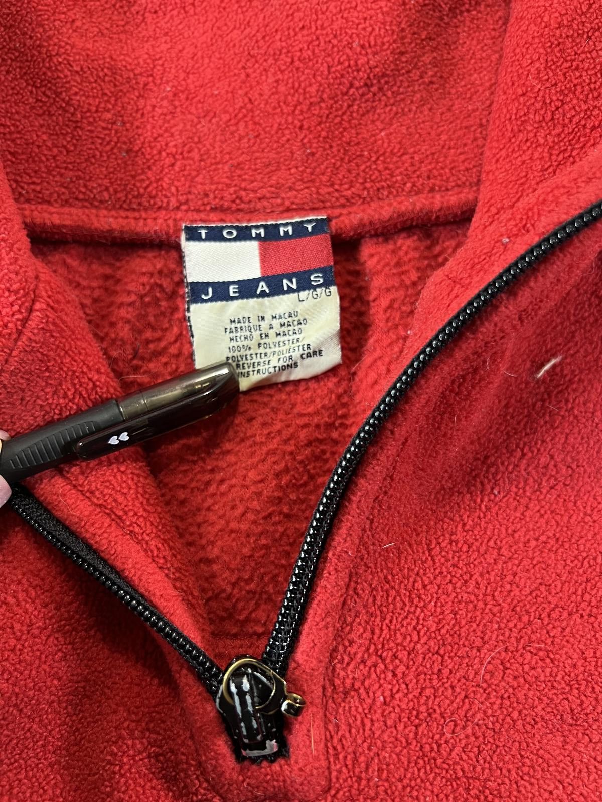 Tommy Jeans Tommy Jeans Red Fleece Half-Zip Pullover Sweater size L Size US L / EU 52-54 / 3 - 3 Thumbnail