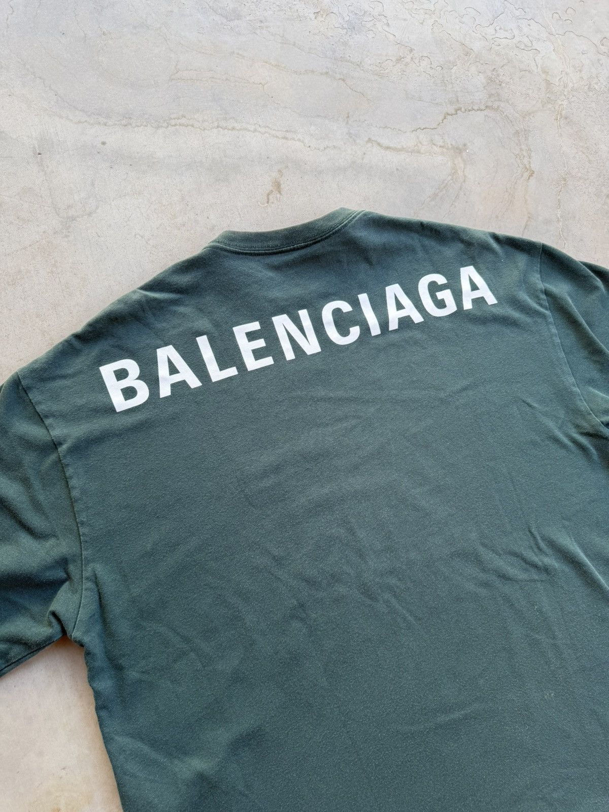 Balenciaga Balenciaga Back Logo T-Shirt – Green Medium Size US M / EU 48-50 / 2 - 2 Thumbnail