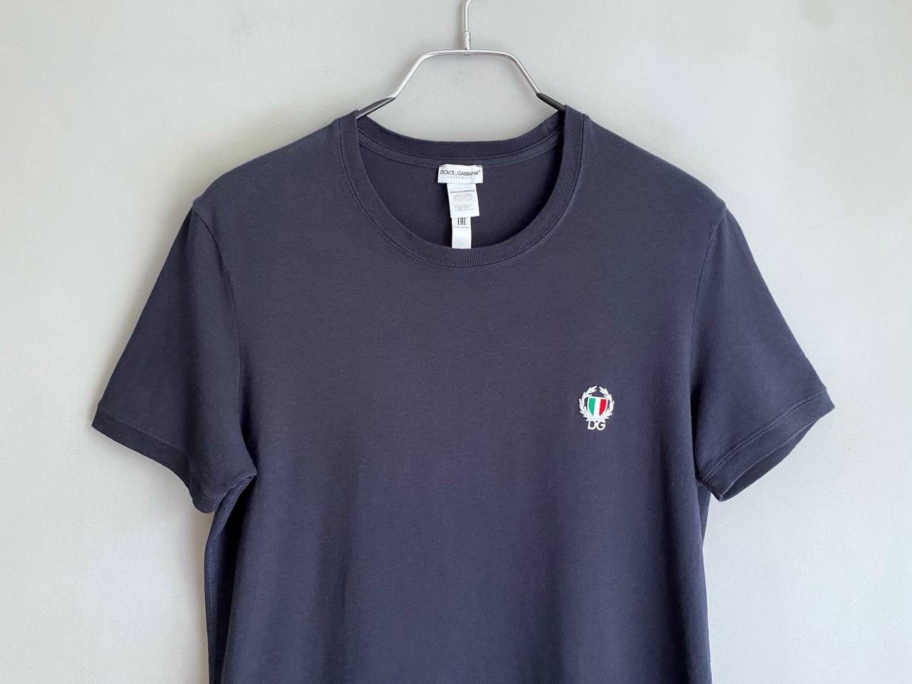 Dolce & Gabbana Dolce&Gabbana DG Italian Flag Men's Dark Blue T-Shirt Size M Size US M / EU 48-50 / 2 - 3 Thumbnail