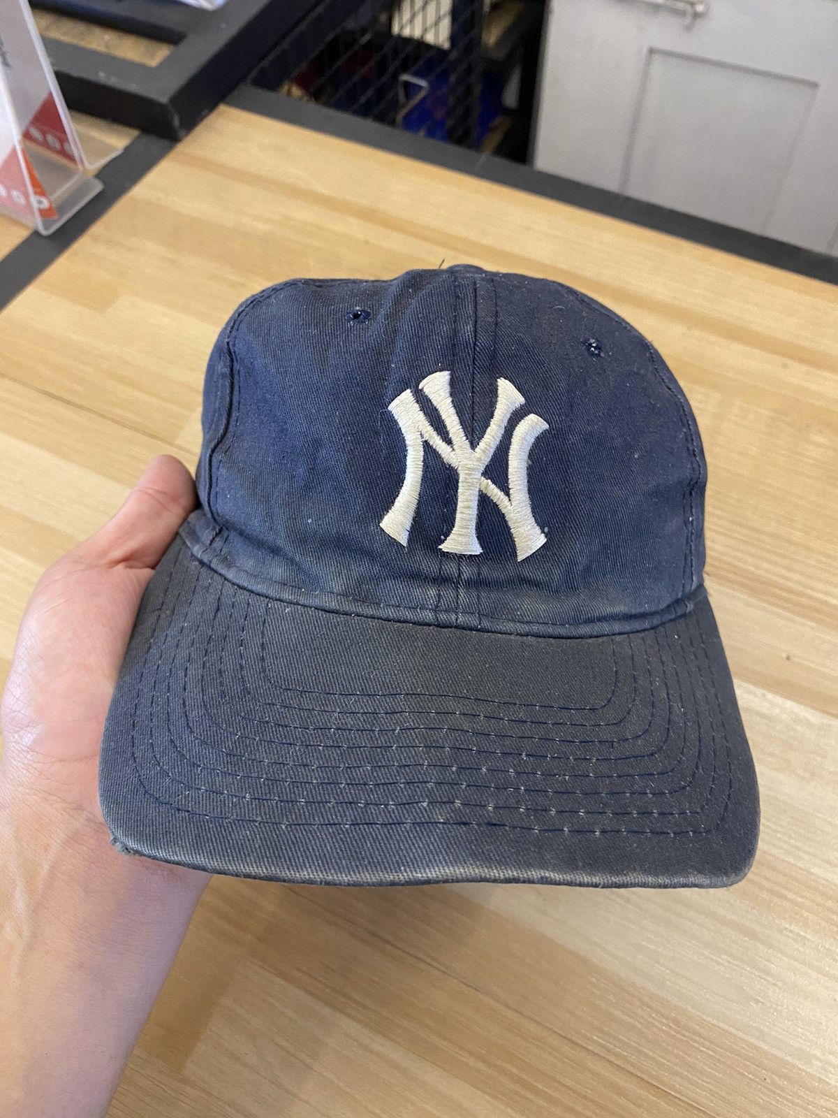 New York Yankees Vintage New York Yankees Size ONE SIZE - 8 Thumbnail