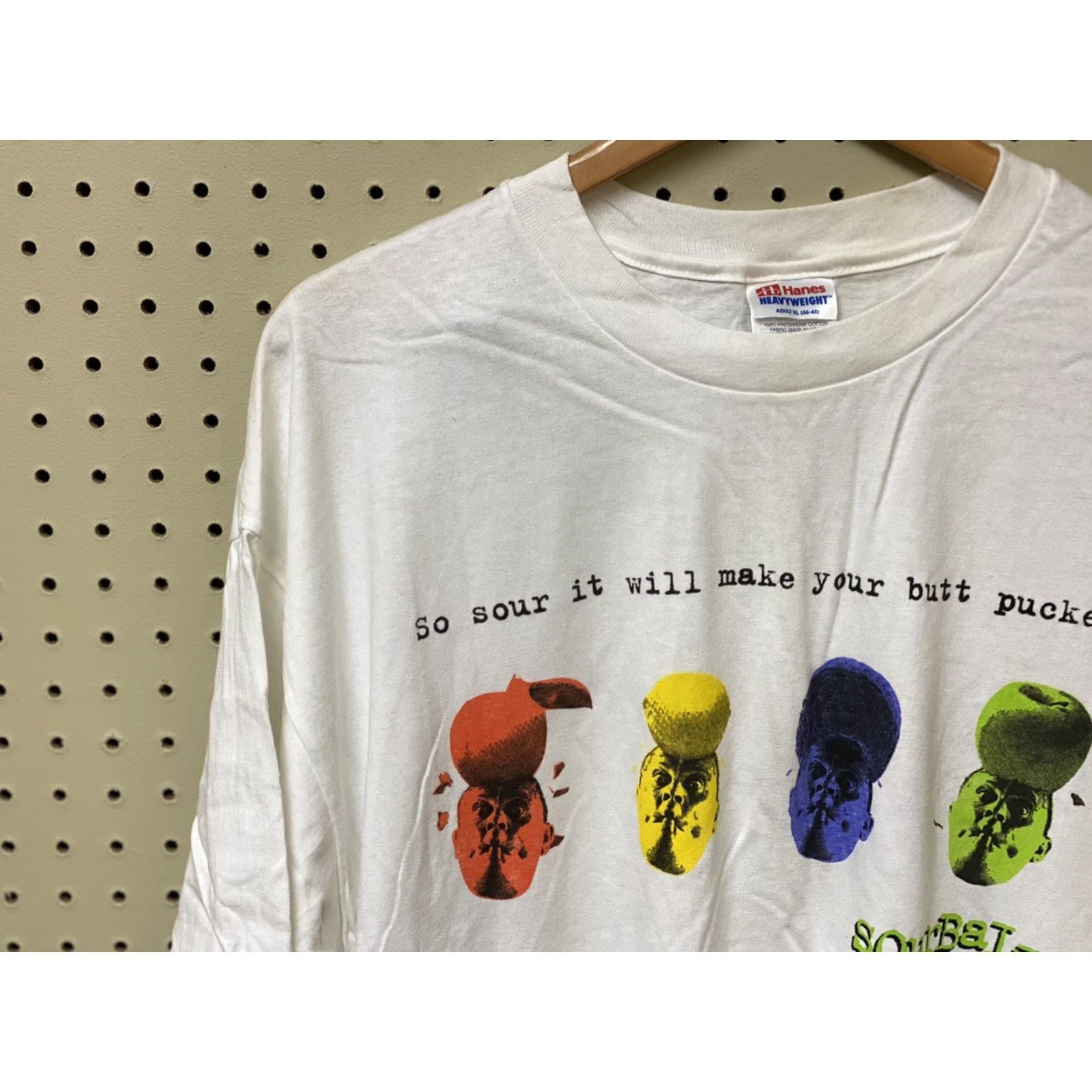 Hanes VINTAGE NOS Hanes T-Shirt Hiram Walker SourBalls Graphic Tee White XL Men Size US XL / EU 56 / 4 - 2 Thumbnail