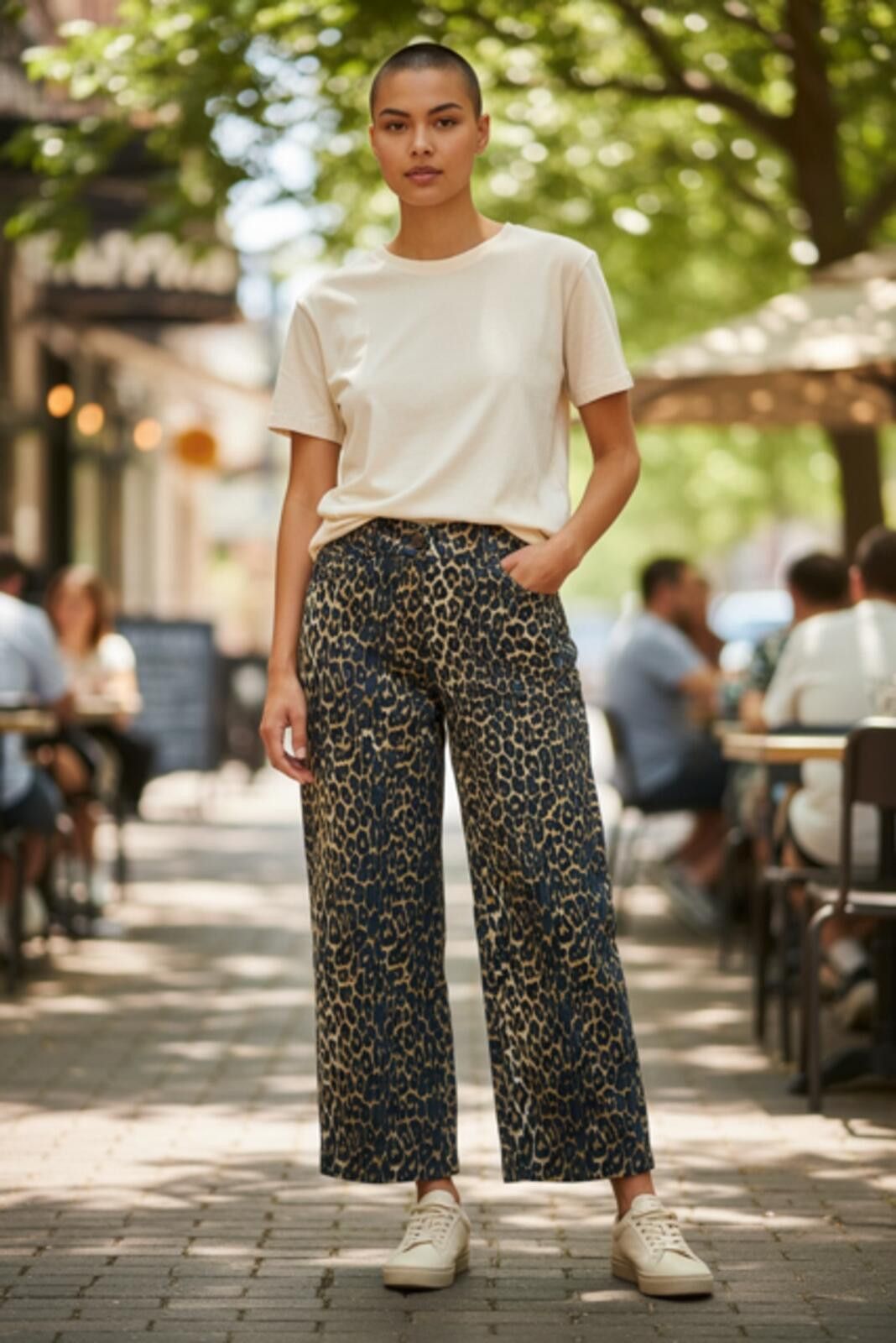Nicole Miller Nicole Miller New York Animal Print Trousers Size 26" / US 2 / IT 38 - 1 Thumbnail