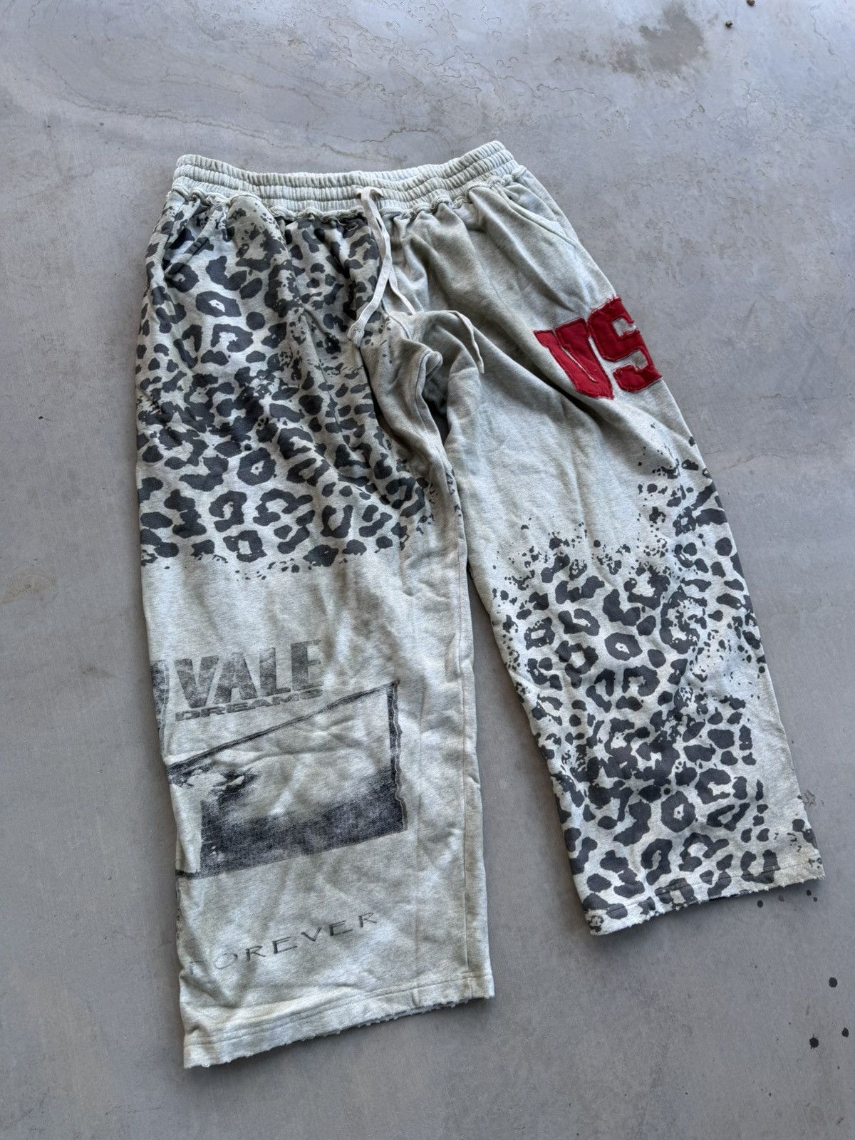 Vale Vale Forever Cheetah Sweatpants – Grey | Size XXL Size US 38 / EU 54 - 3 Thumbnail