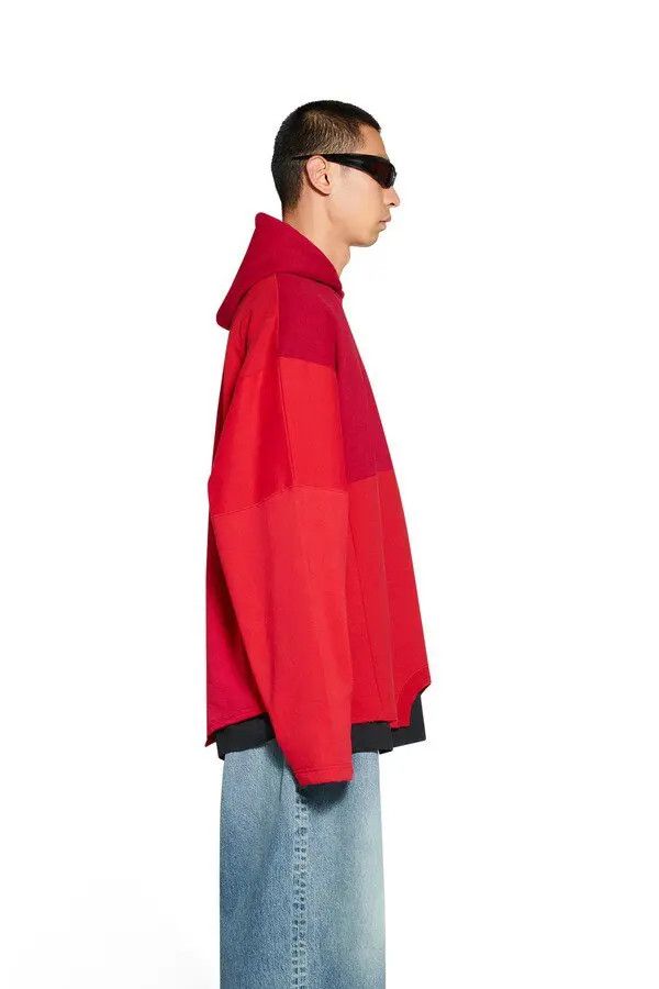 Balenciaga o1tko10326 Upcycled Valentine Hoodie in Red Size US XS / EU 42 / 0 - 2 Thumbnail