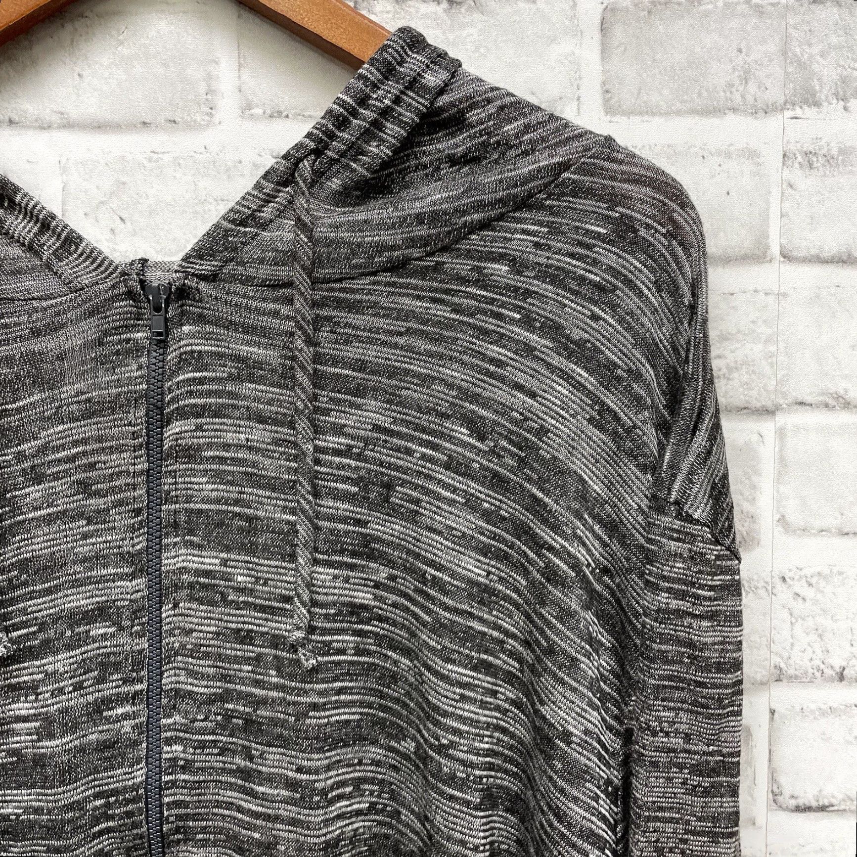 Vintage VTG Spoiled Rotten USA polyester blend Gray drawstring Zip-up hoodie Womens 4X Size XXL / US 16-18 / IT 52-54 - 2 Thumbnail