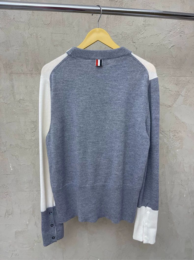 Thom Browne Thom browne Beige gray stitching neckline four-striped wool Size US M / EU 48-50 / 2 - 3 Thumbnail