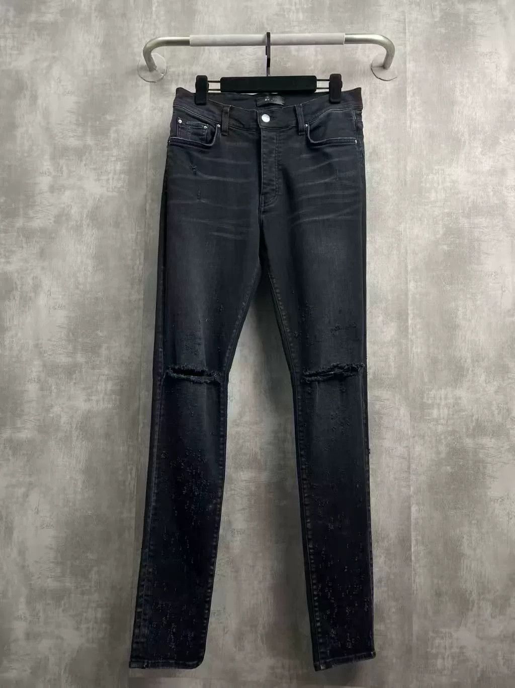 Amiri Amiri Black Distressed Denim Jeans Size US 32 / EU 48 - 1 Thumbnail